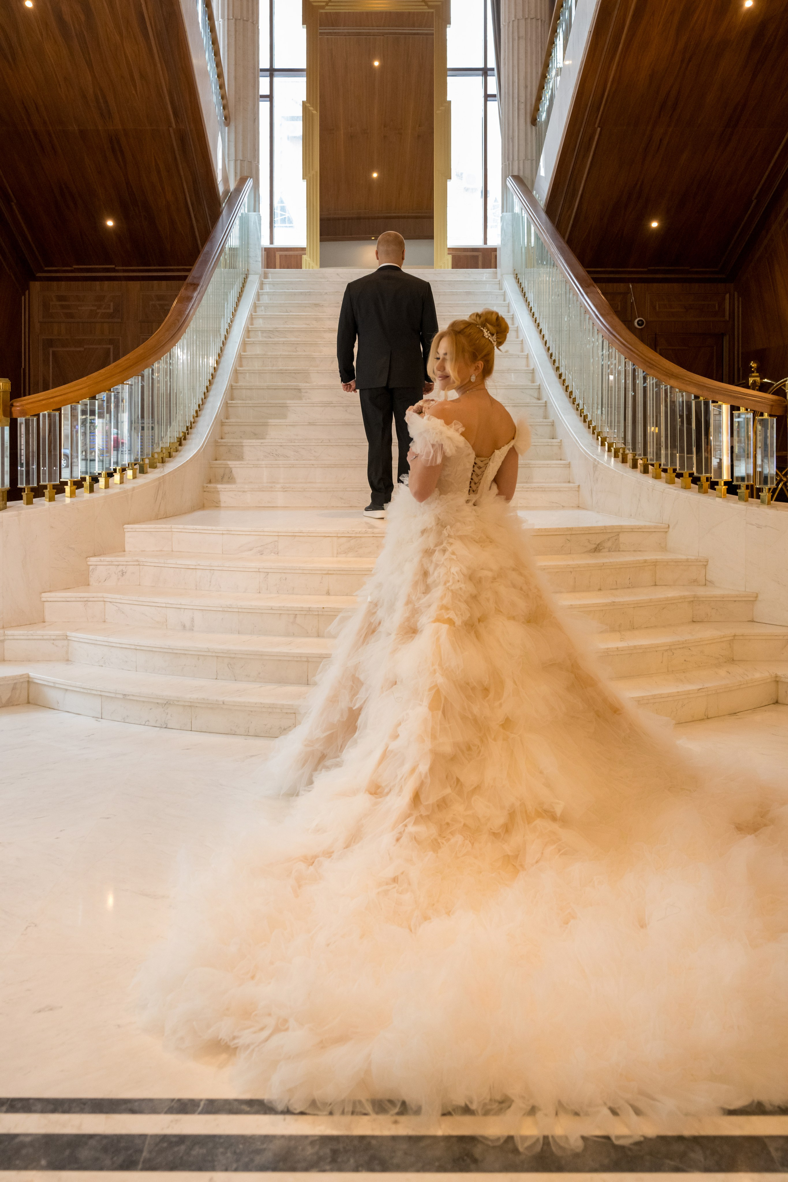 Виктор & Кристина. Семейный и контент фотограф в Москве Alira