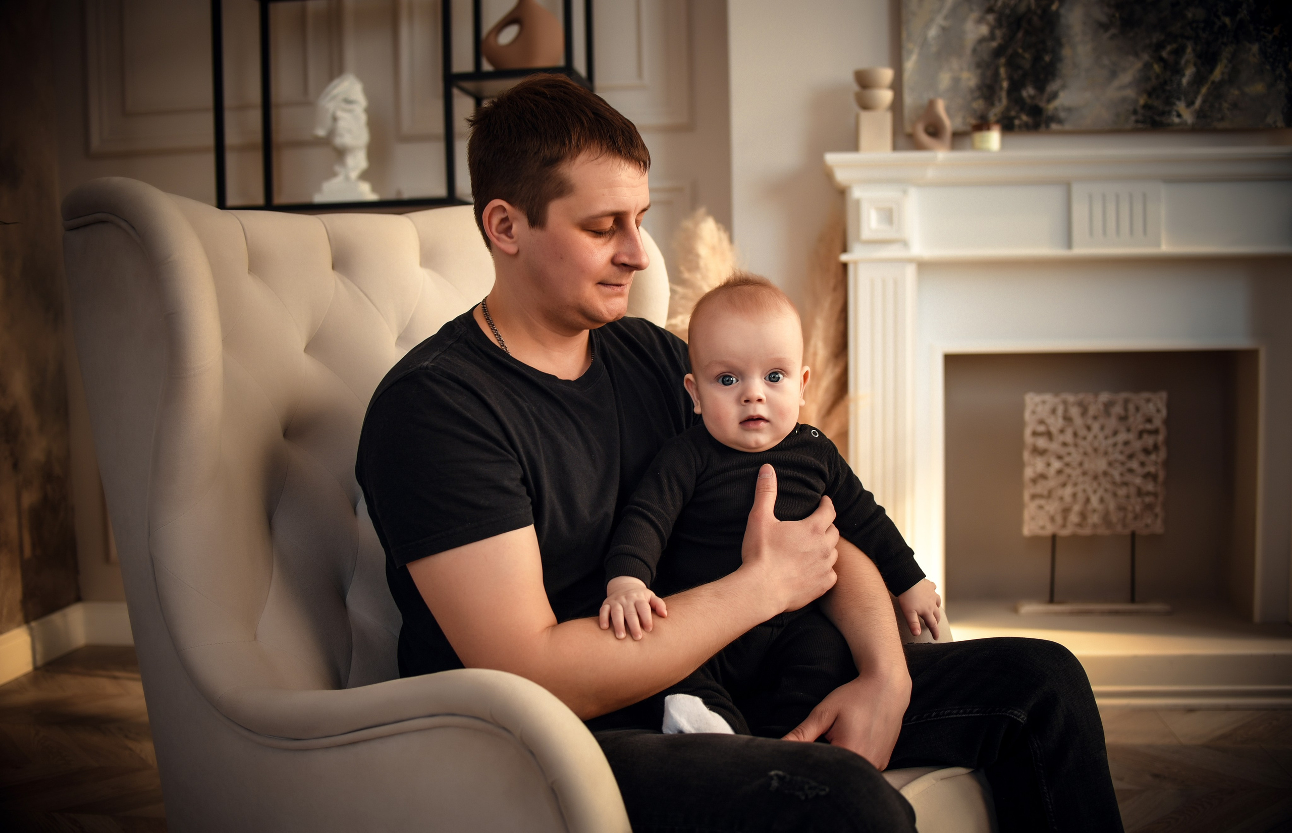 Семейная студийная фотосессия 3. Свадебный, семейный, детский, контент фотограф в Омске Максим Ильин