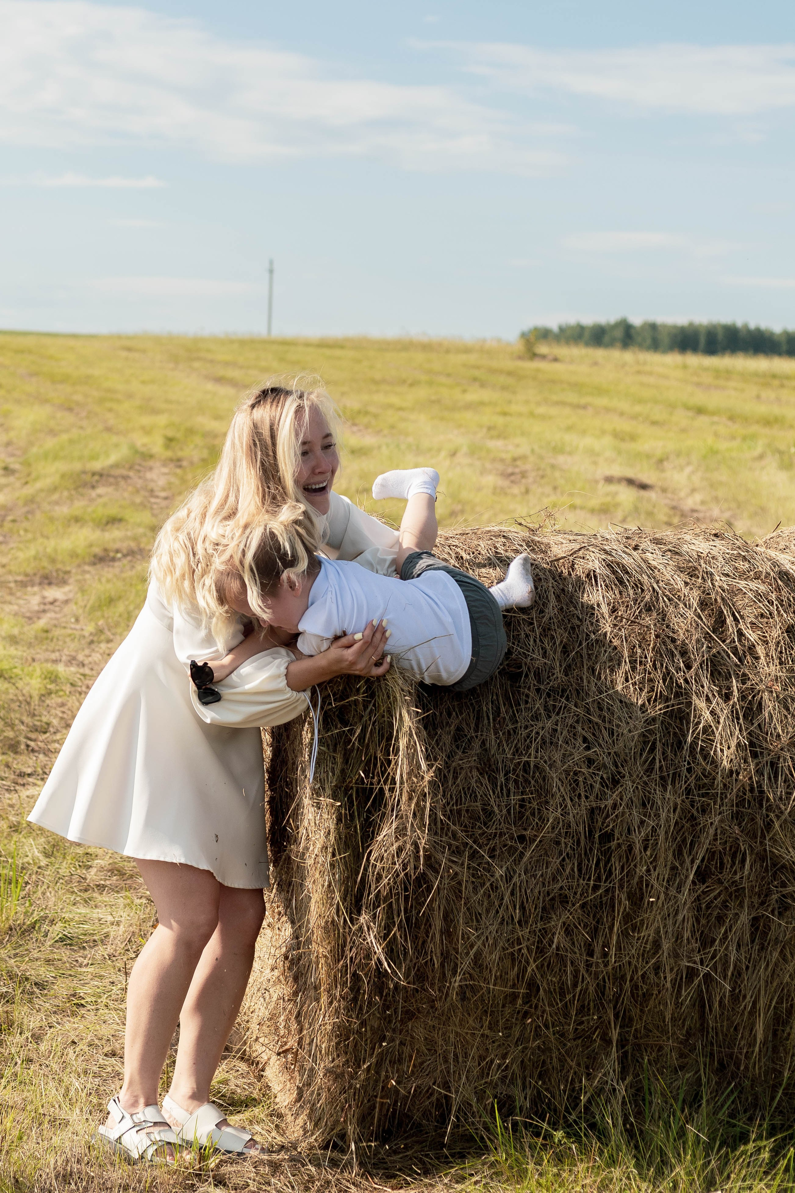Кристина и Богдан. Фотограф Железногорск, Подгорный, Уяр и Красноярск