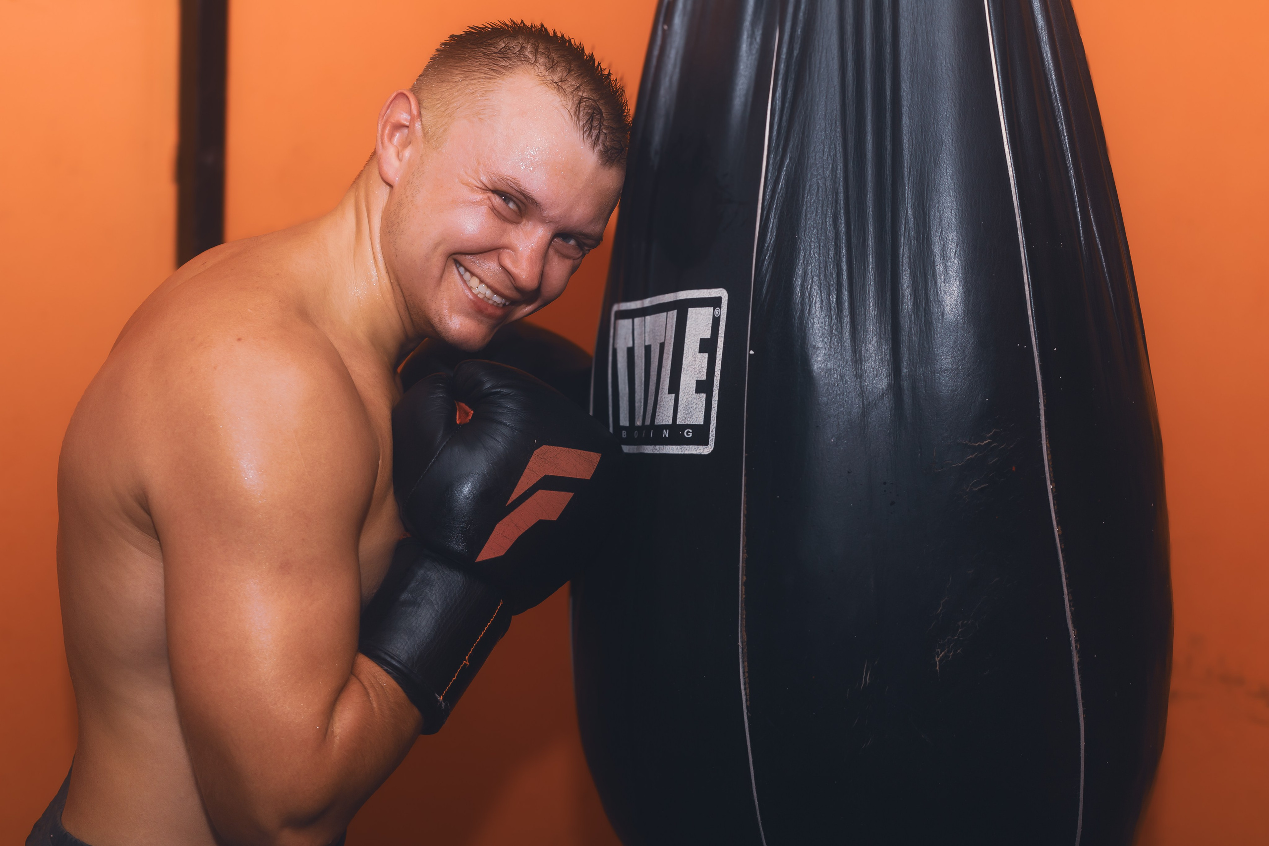 Тренировка по боксу в клубе Golden gloves Minsk