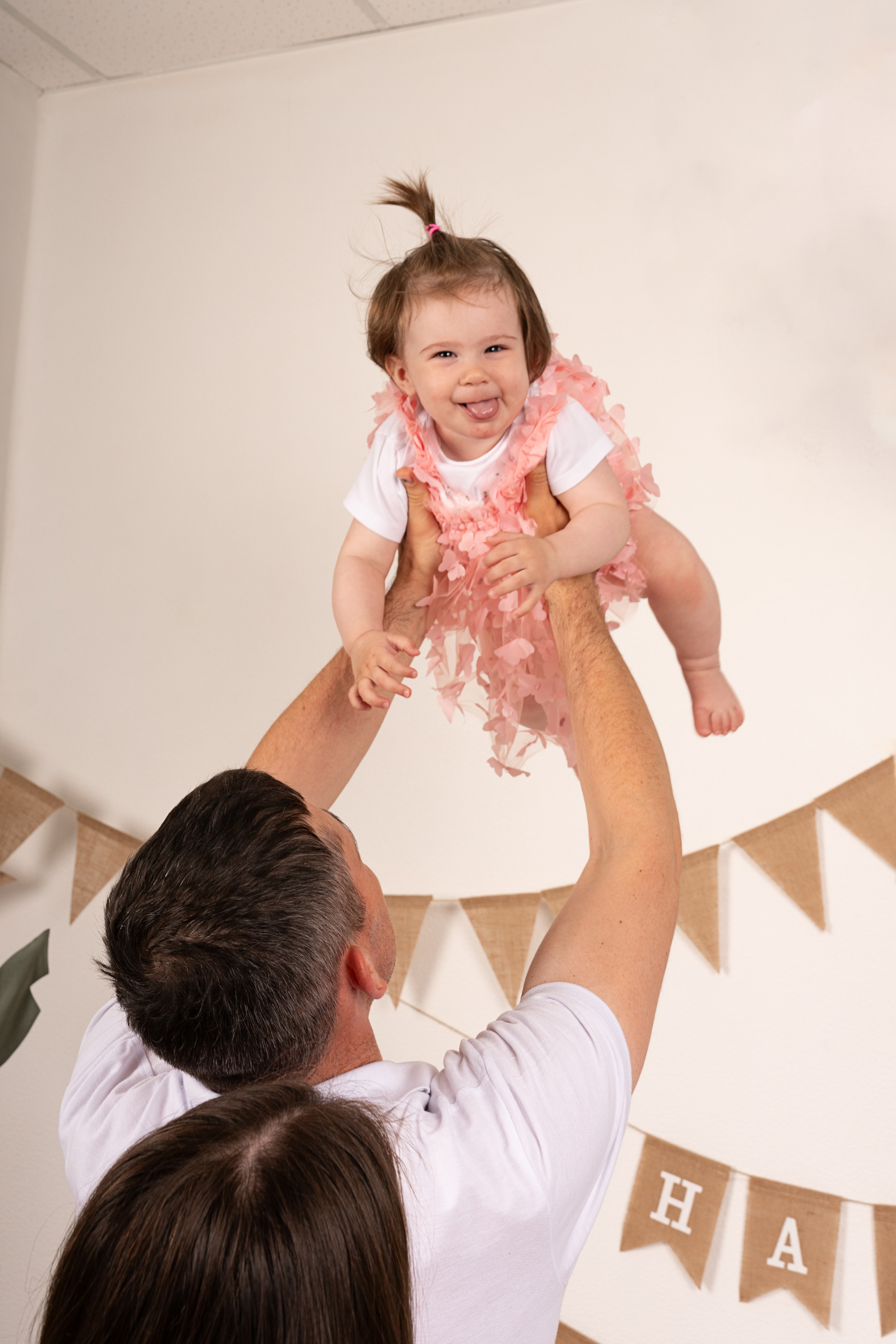 Фотосессия в студии на годик, 2,3 и т.д. Nikolay Serfoord