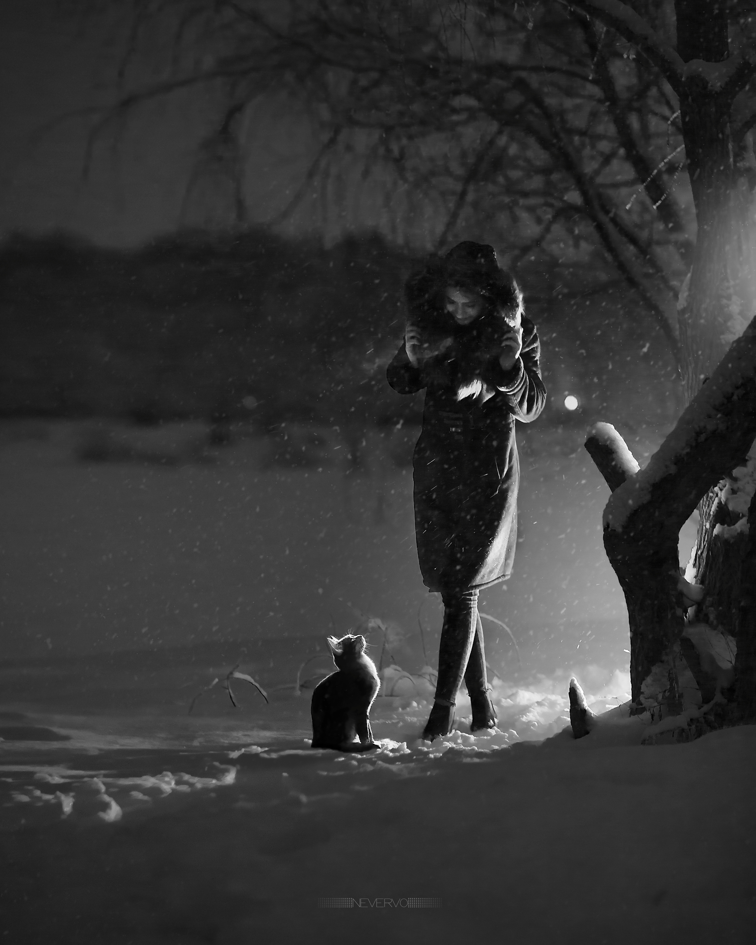 Черно-белая фотосъемка. B&W съемка в Москве. ЧБ фотограф Олег Голишник. Арт-фотограф Олег Голишников. Творческая мастерская