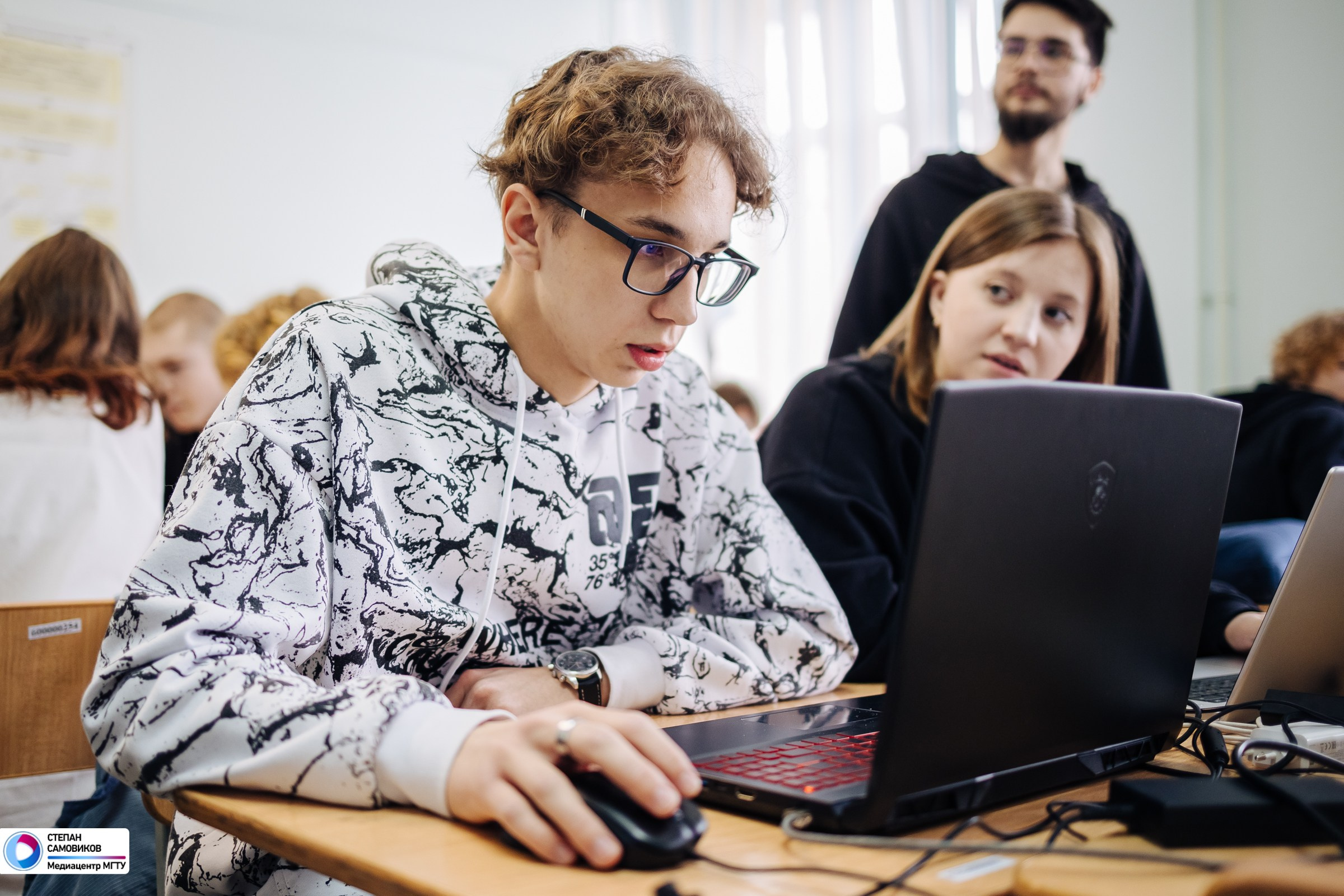 День Информационной безопасности в МГТУ. Репортажный, портретный и свадебный фотограф в Магнитогорске Степан Самовиков