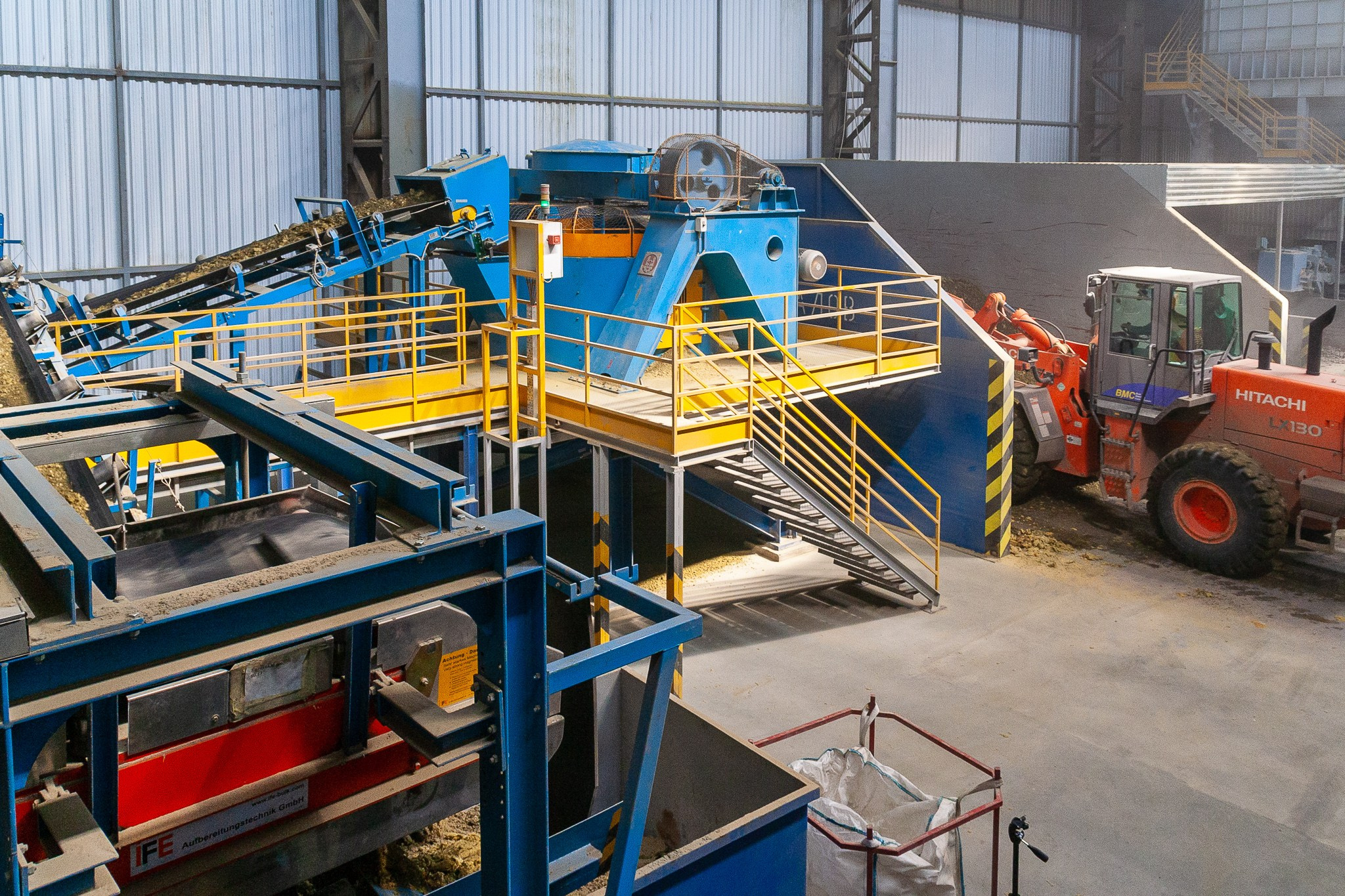 Производственная фотография. Заказ промышленной фотосъёмки в Рязани