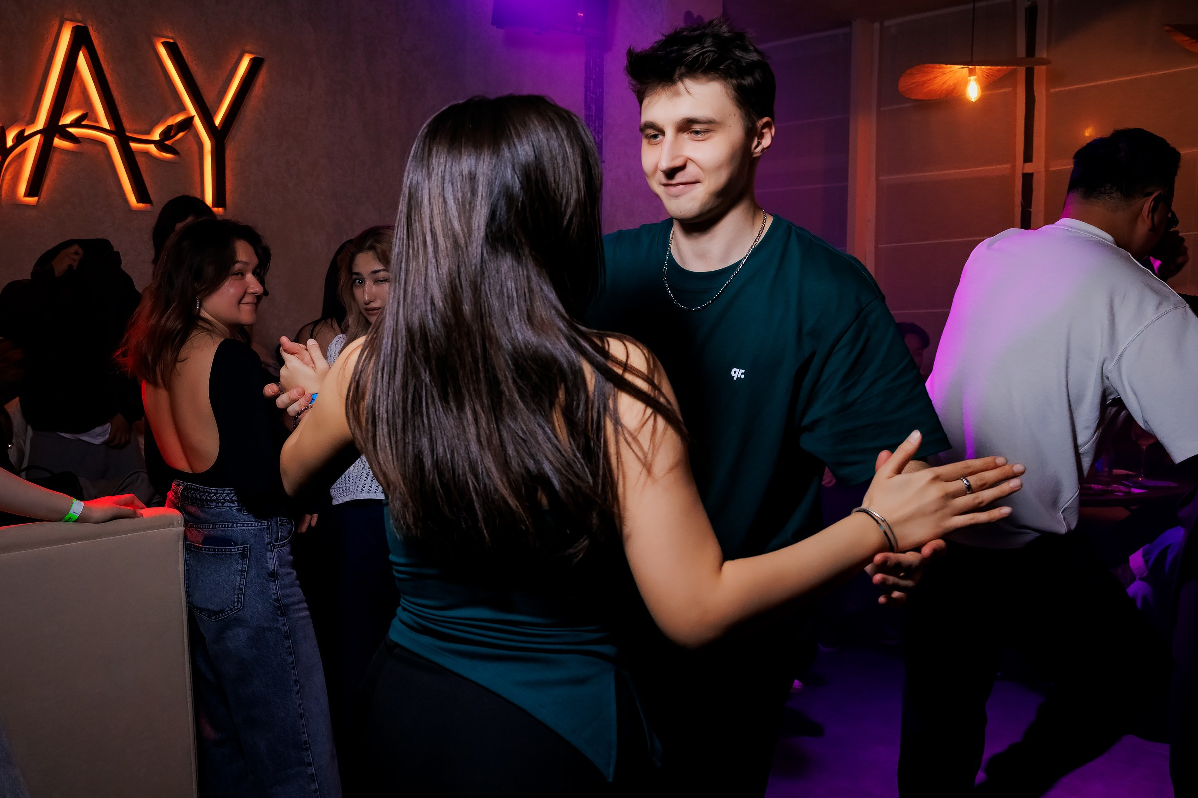 Bachata party. Репортажный фотограф в Алматы Каюпов Сержан
