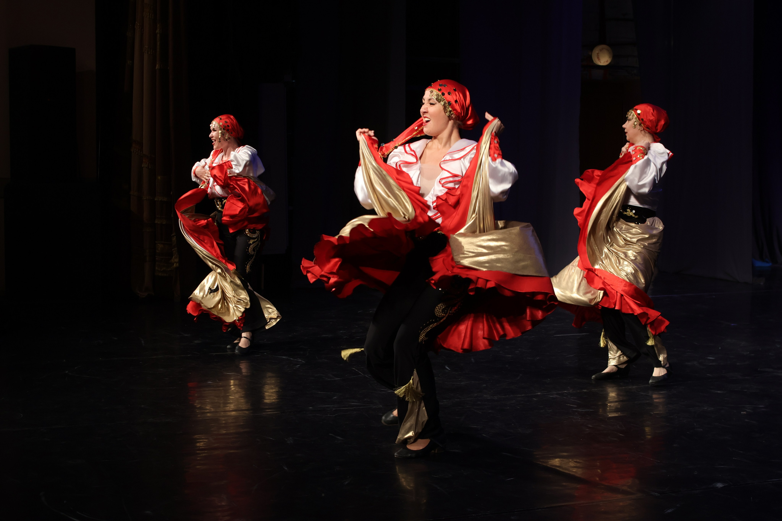 13 апреля, г. Томск. Золотое яблочко