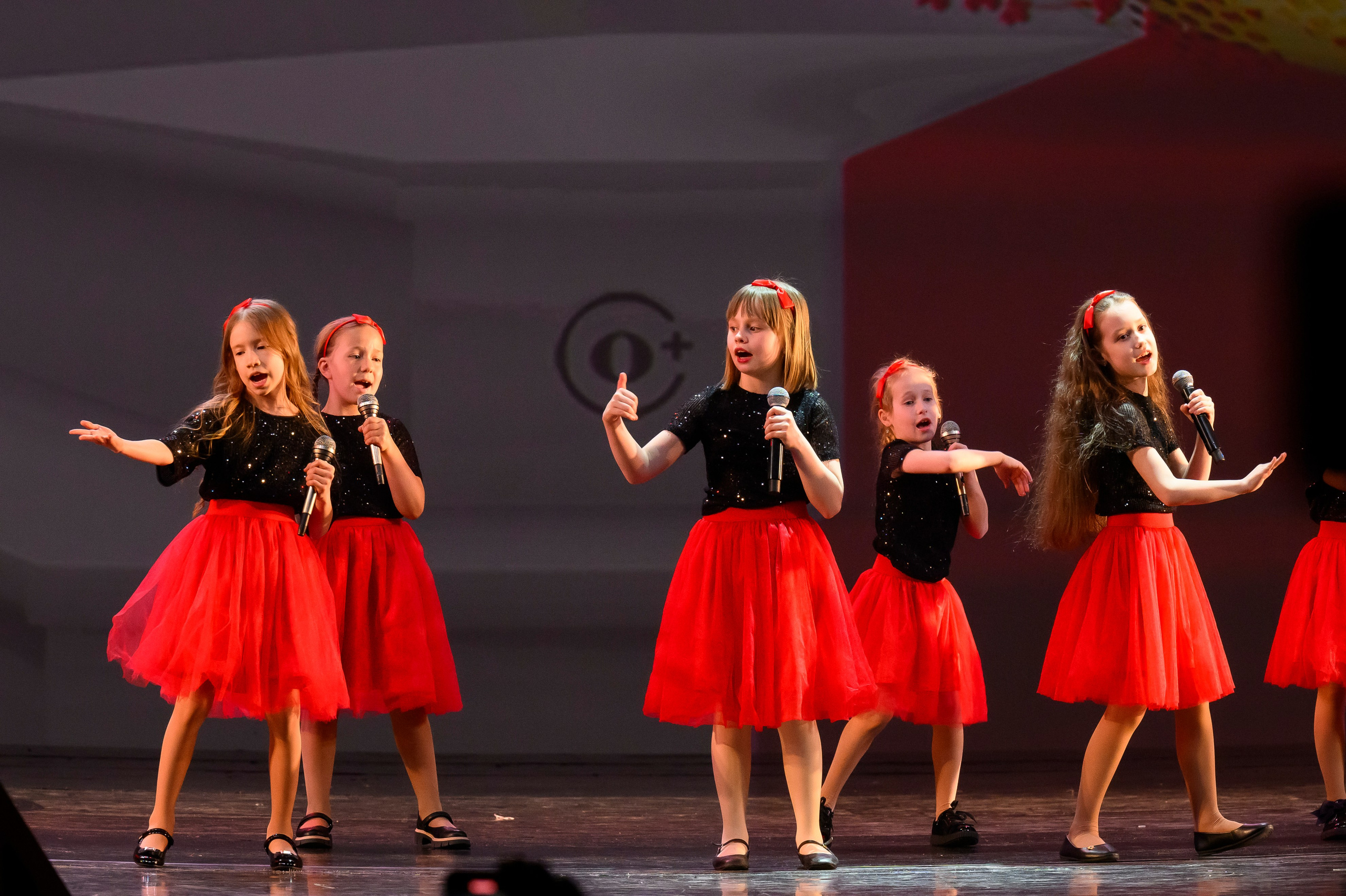 23 апреля, часть 2, БКЗ Октябрьский, г. Санкт-Петербург. Золотое яблочко