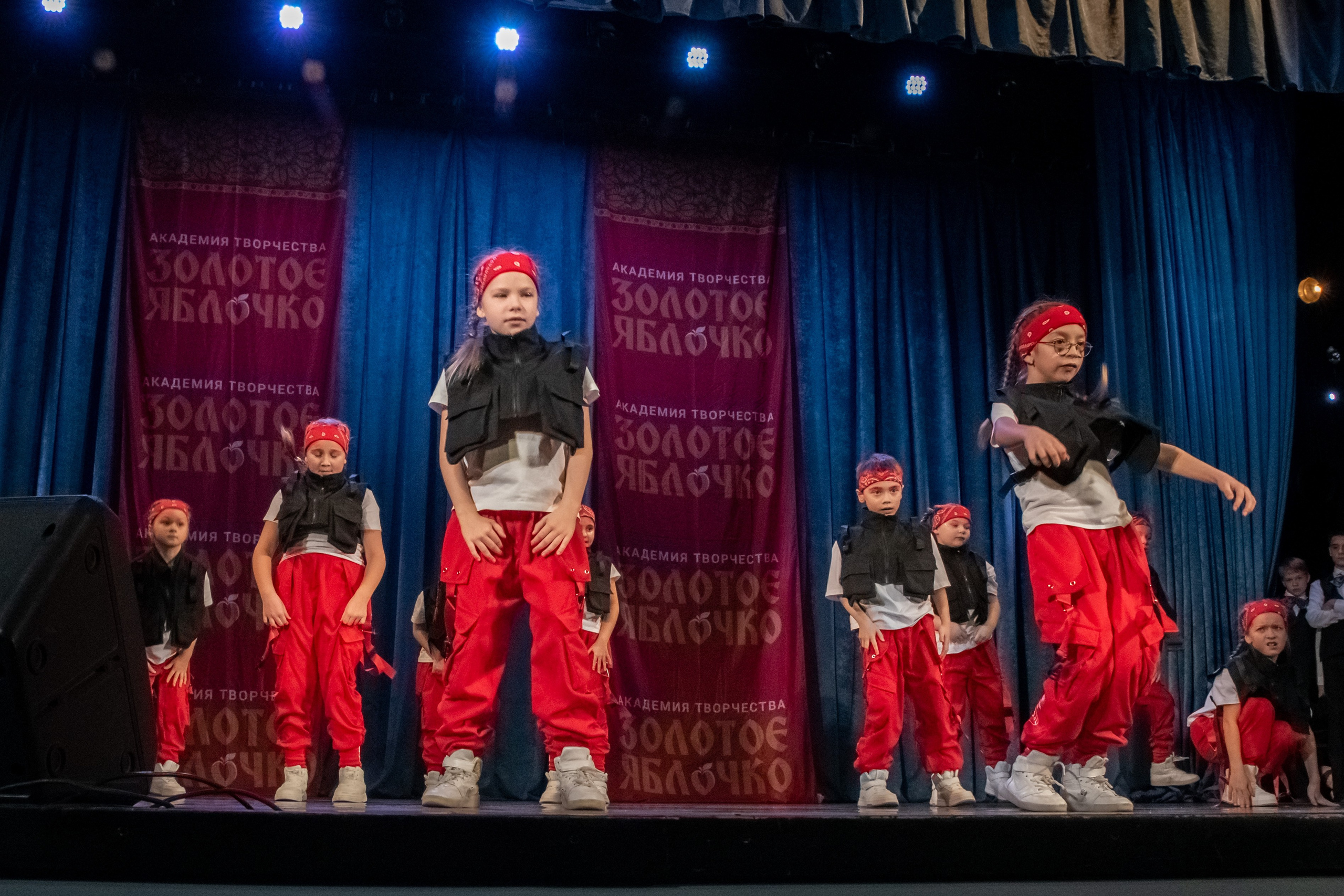 7 декабря, г. Выборг. Золотое яблочко