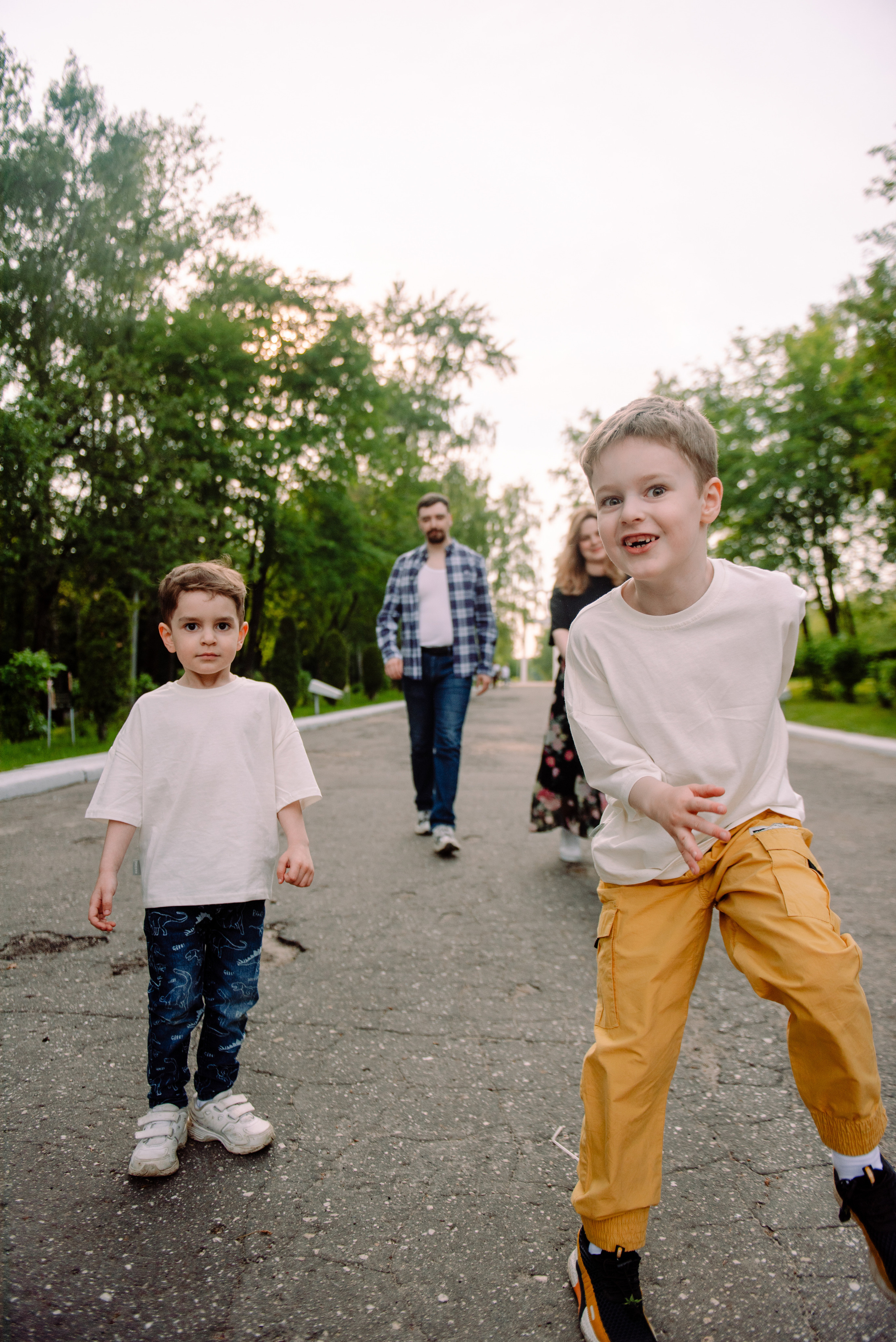 Прогулка в парке. Семейный и свадебный фотограф в Рязани Лиза Голованова