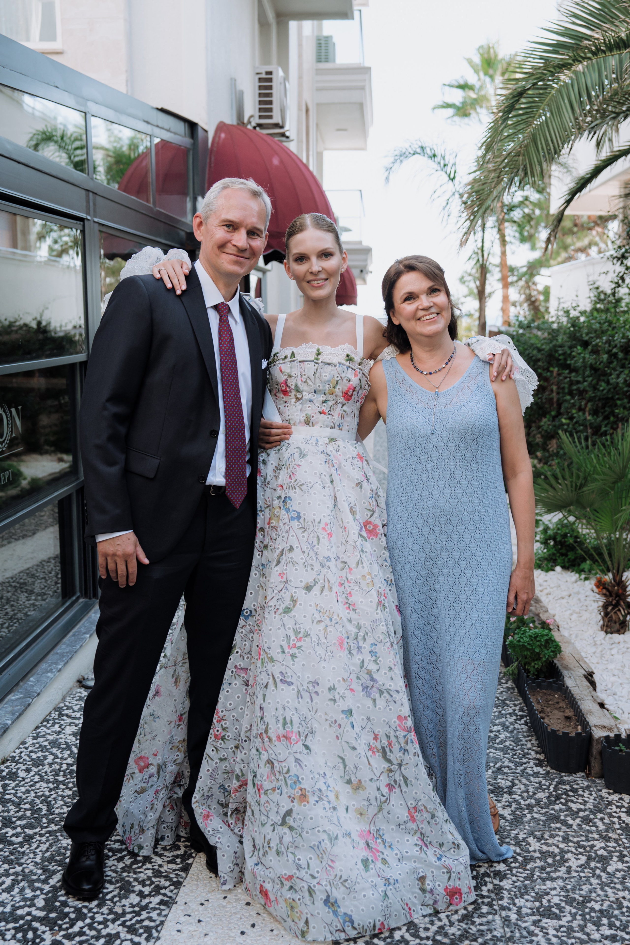 Antalya Akra. Wedding & Documentary Photographer based in Nuremberg — available across Europe & Turkey | Vitalii Nasonov