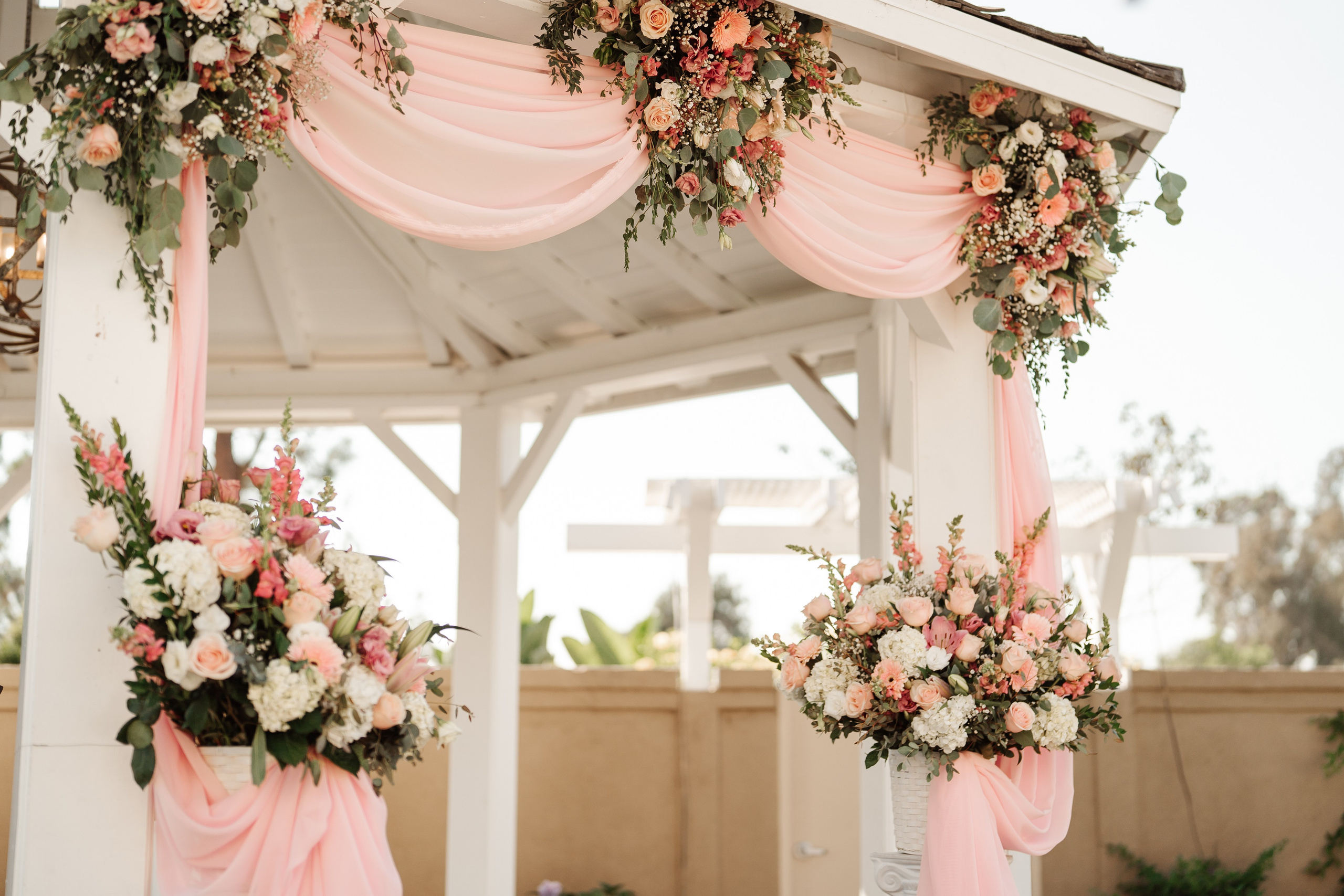 2025-08-16_AndreaChristopher. Ретушер Зенькевич Света