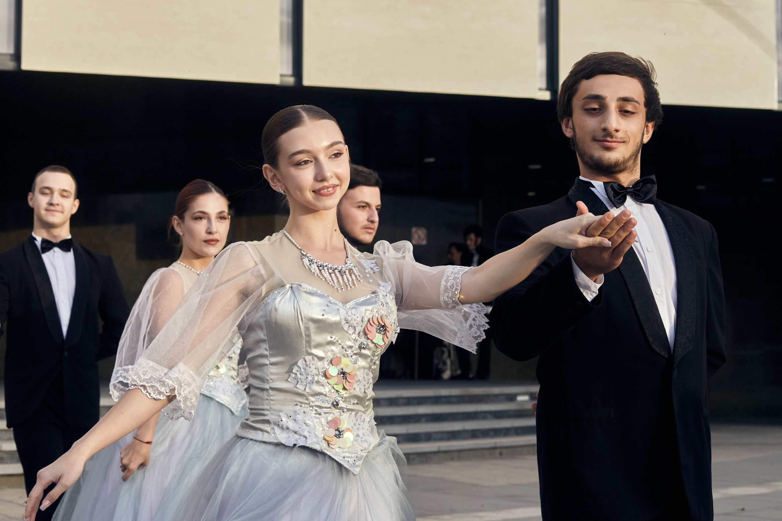 Открытие 105-го театрального сезона. Театр драмы им. М. Горького. Фотограф Юлия Маринина