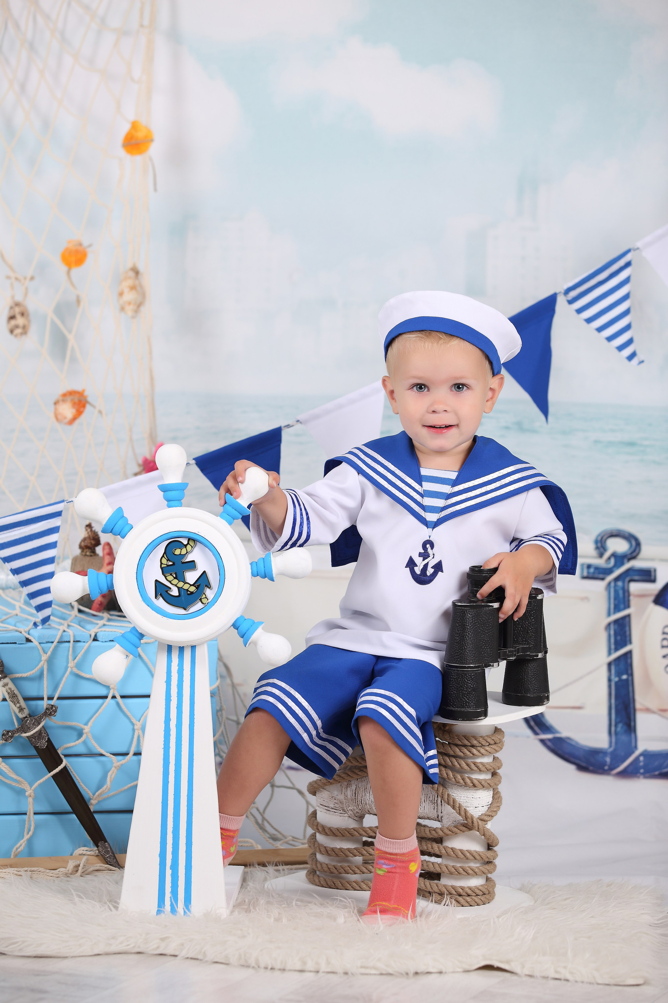 Морячка и моряк. Детская выездная фотостудия