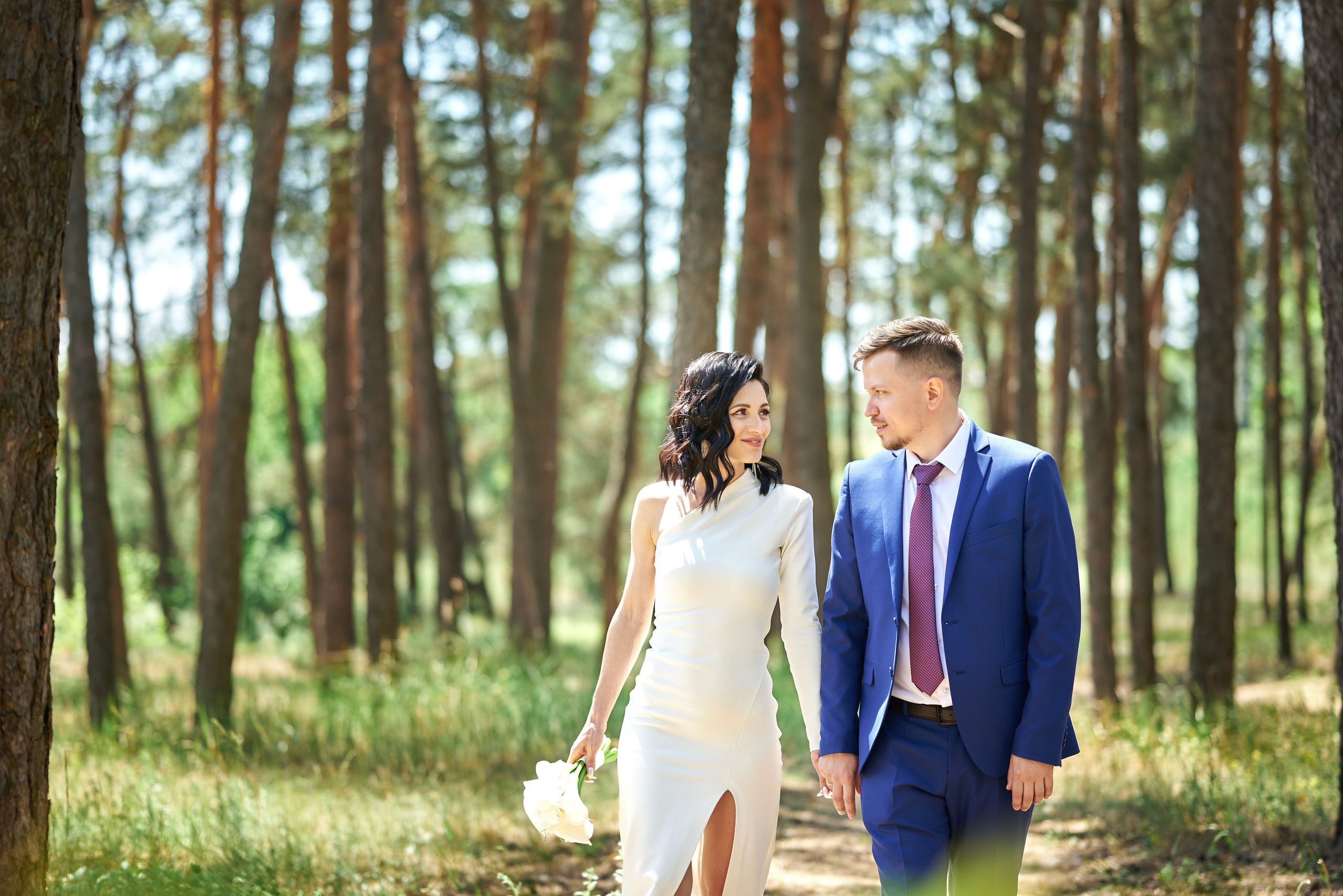 Фотограф на свадьбу в Старом Осколе, фотосессия свадьбы. Профессиональный фотограф Старый Оскол, Губкин — свадьба, венчание, крещение, юбилей и день рождения