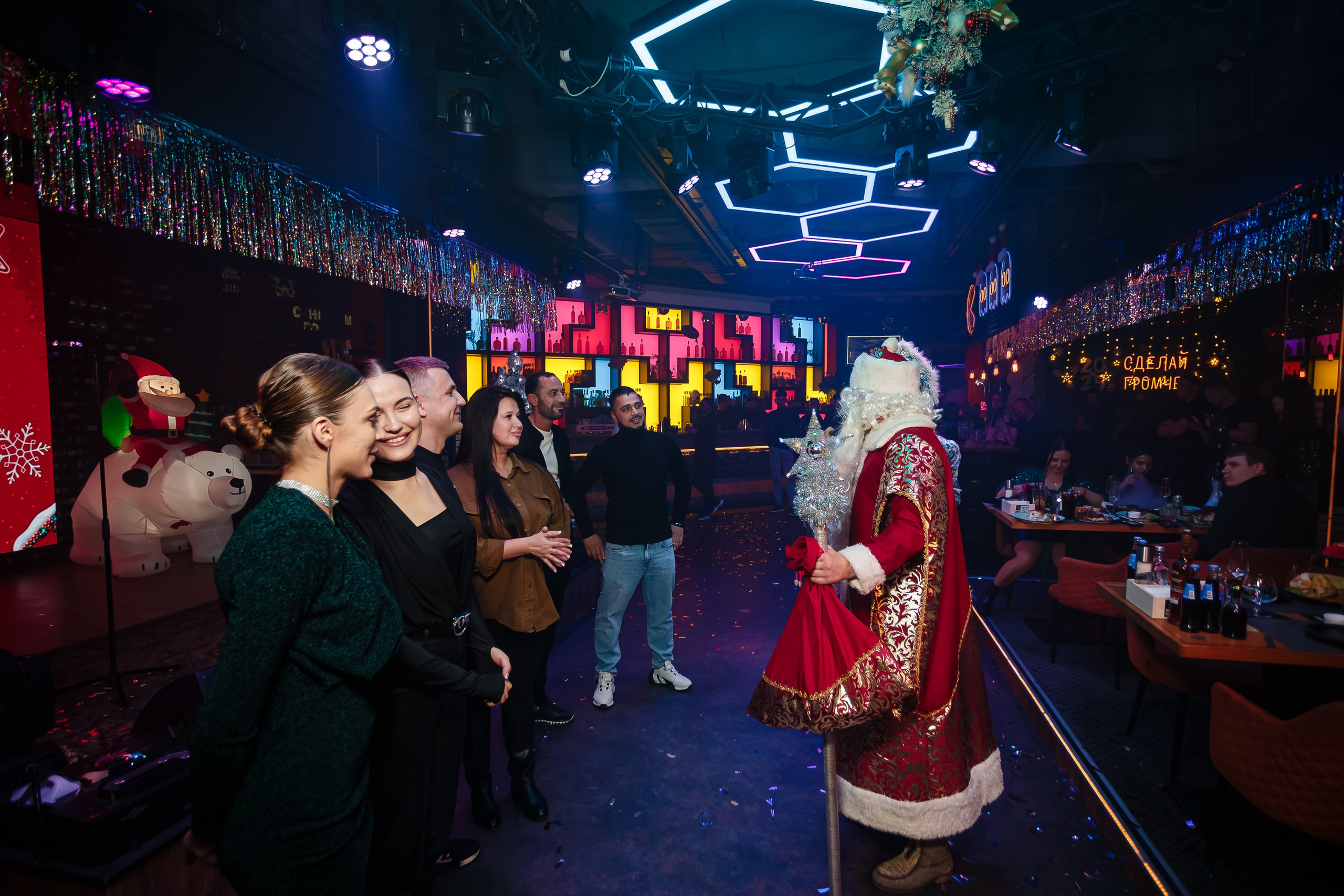 Новогодняя ночь_Santa Barbara_Симферополь_31.12.2024. Аминов Руслан | Фотограф