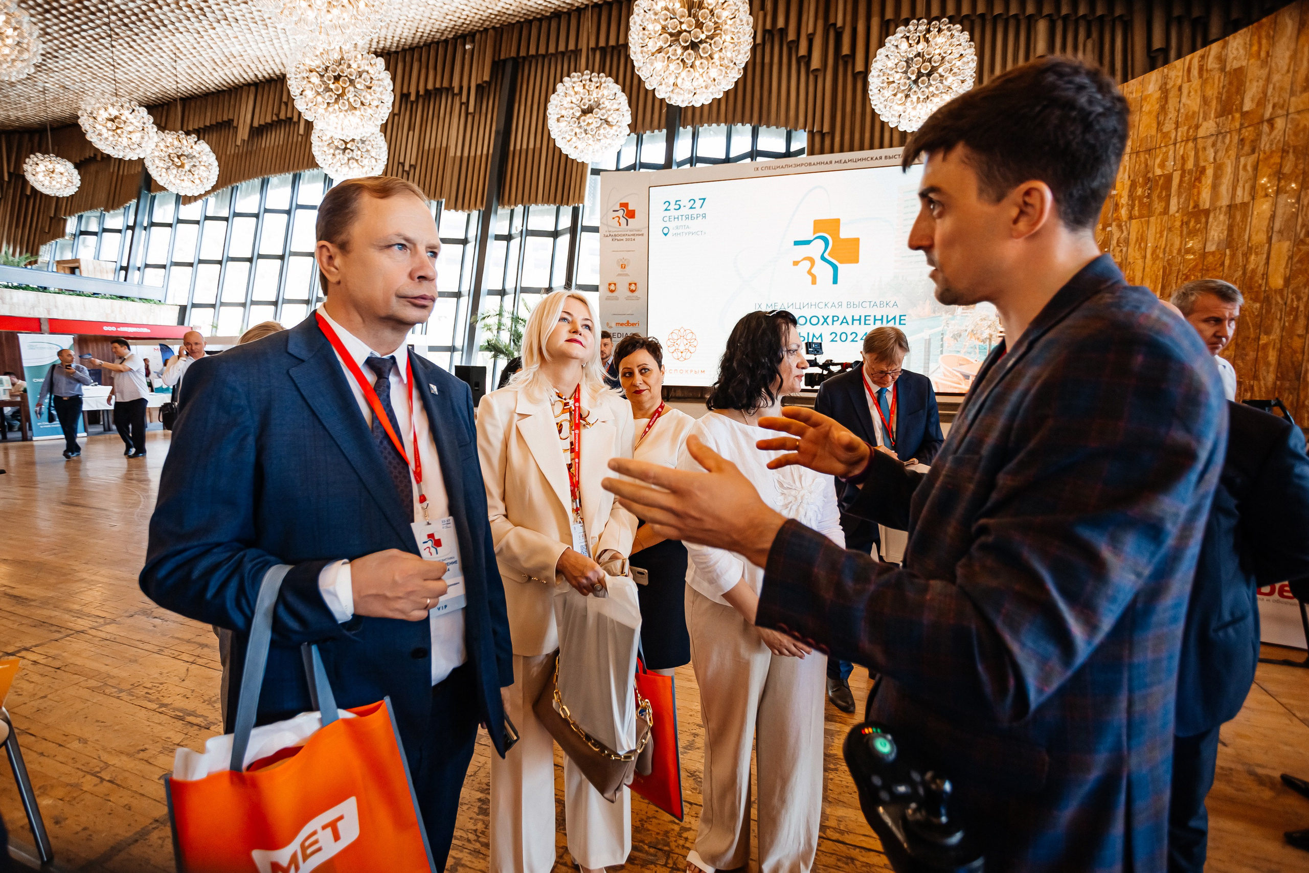 ЭКСПО КРЫМ. IХ Международная специализированная медицинская выставка «Здравоохранение. Крым 2024». Аминов Руслан | Фотограф