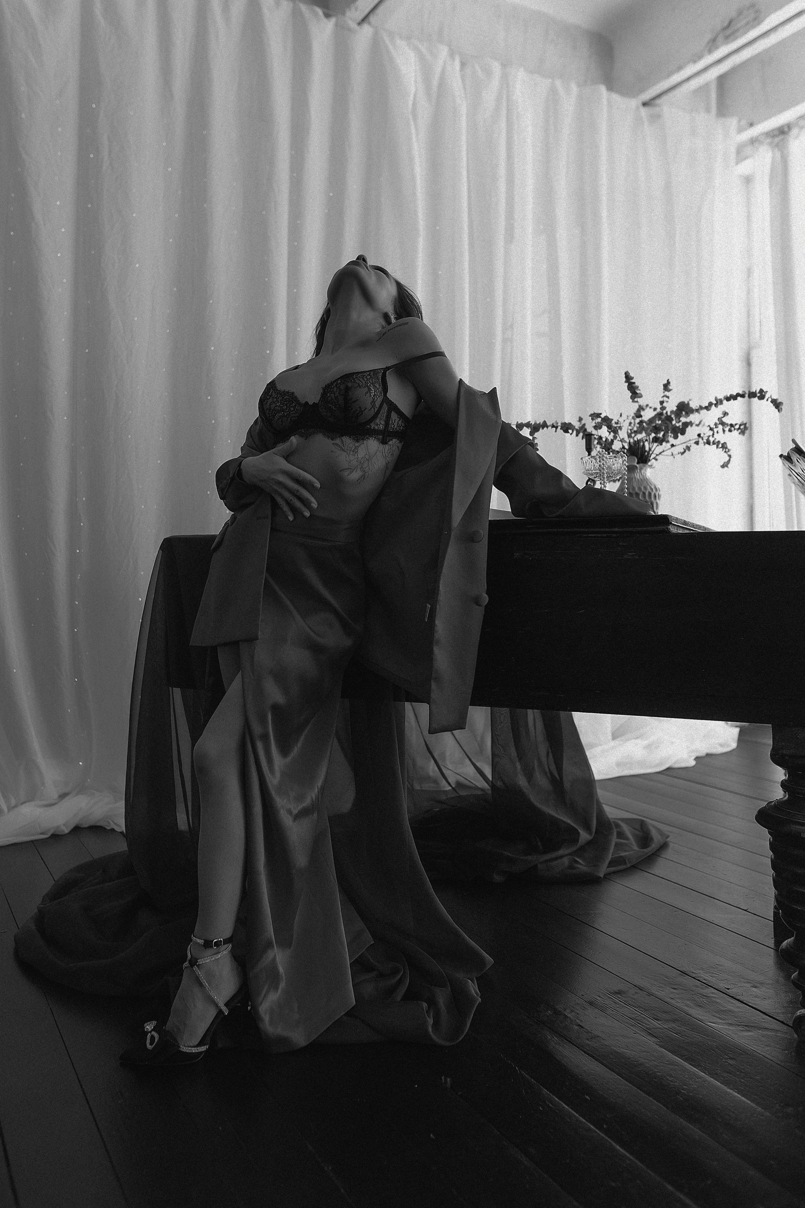 Таня студия Чувство. Женский фотограф в Екатеринбурге Марина Логинова