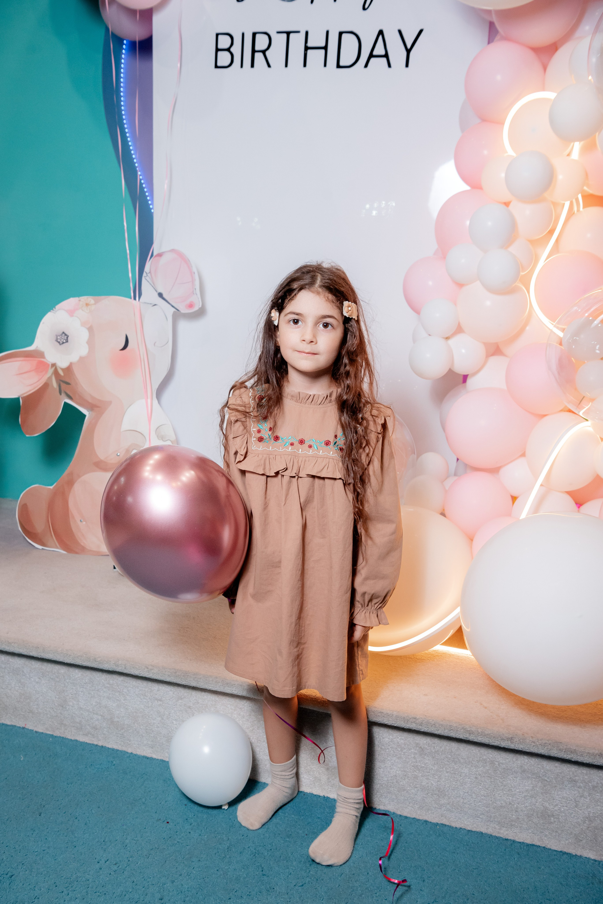 ДР Рая и Стелла в детская комната Сказочный Отель. Фотограф в Волгограде и Волжском Александр Горбань