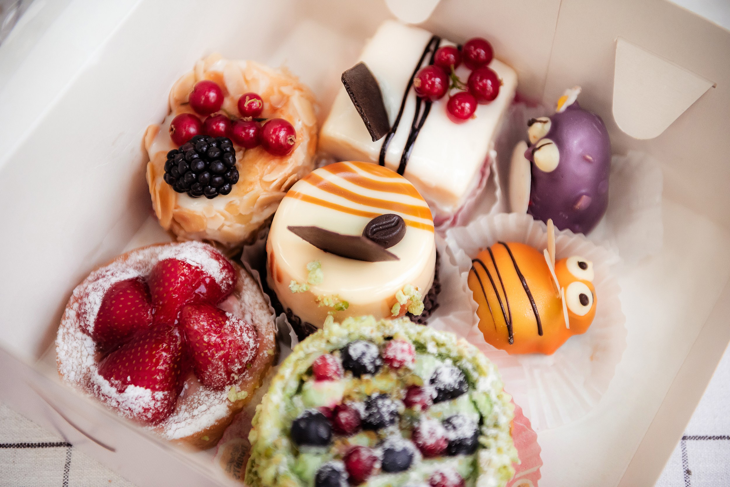 Оксана и Зевс на даче. Семейный Фотограф в Москве Ирина Хохлова