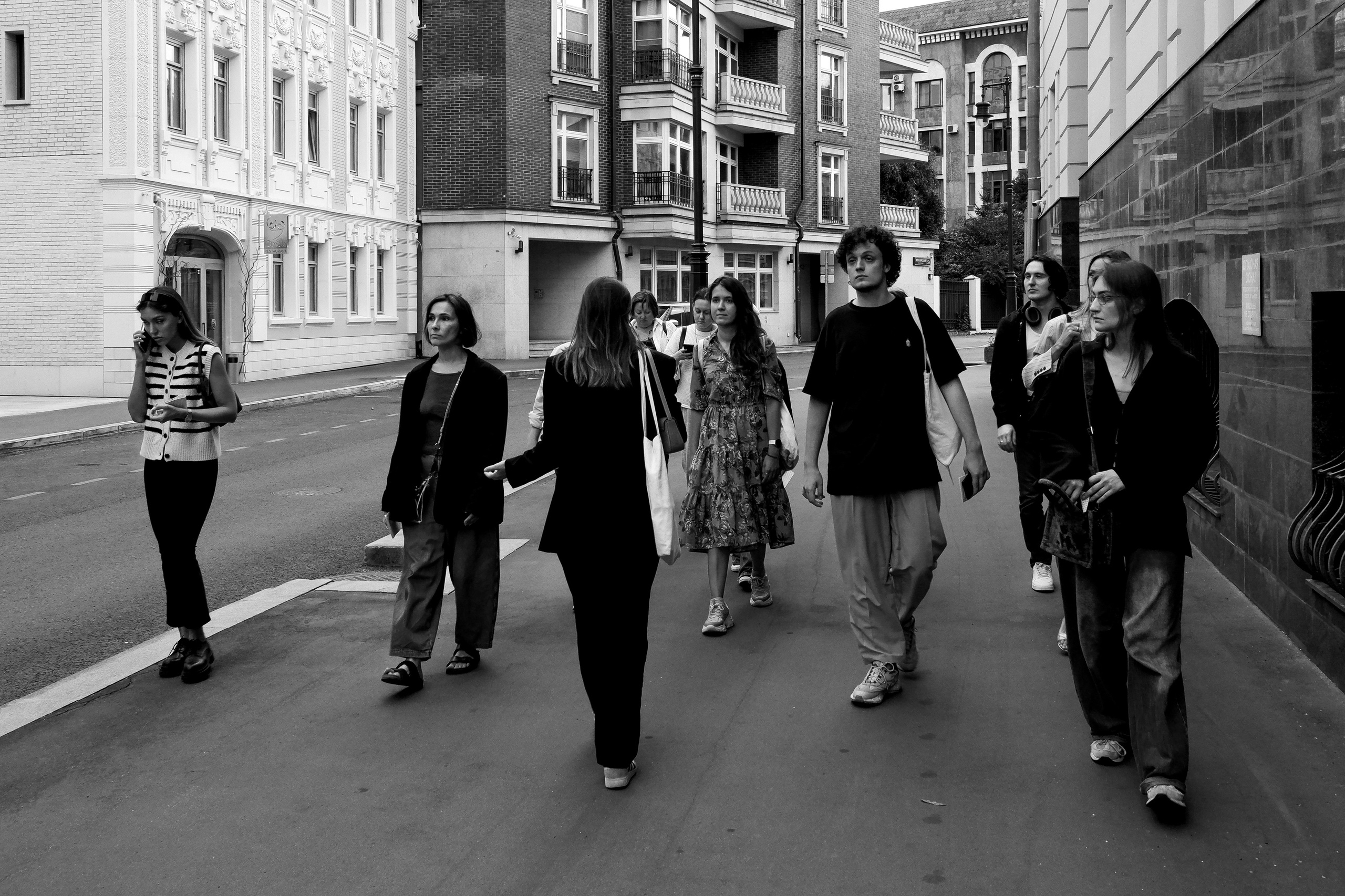 Прогулки с архитектором х Бюро А4. Михаил Мулач | Архитектурный фотограф