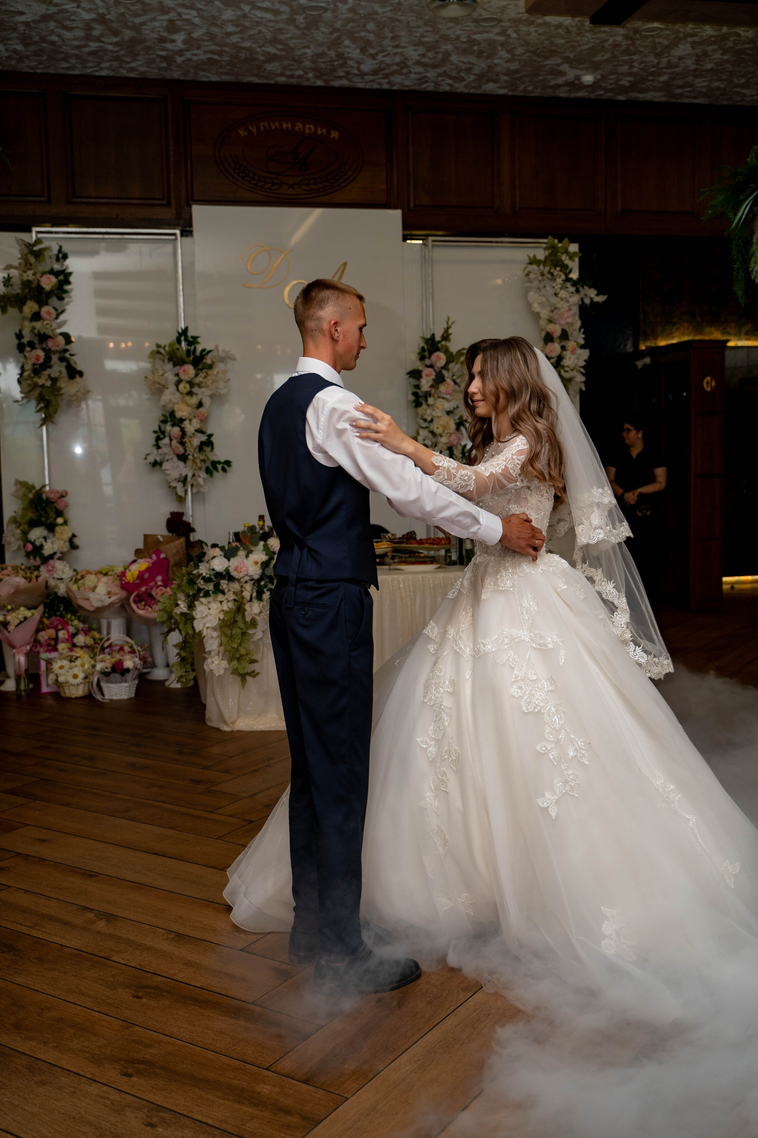 Данил и Анастасия. Видеосьемка, фотосьемка свадеб, юбилеев, утренников в Краснодарском кр