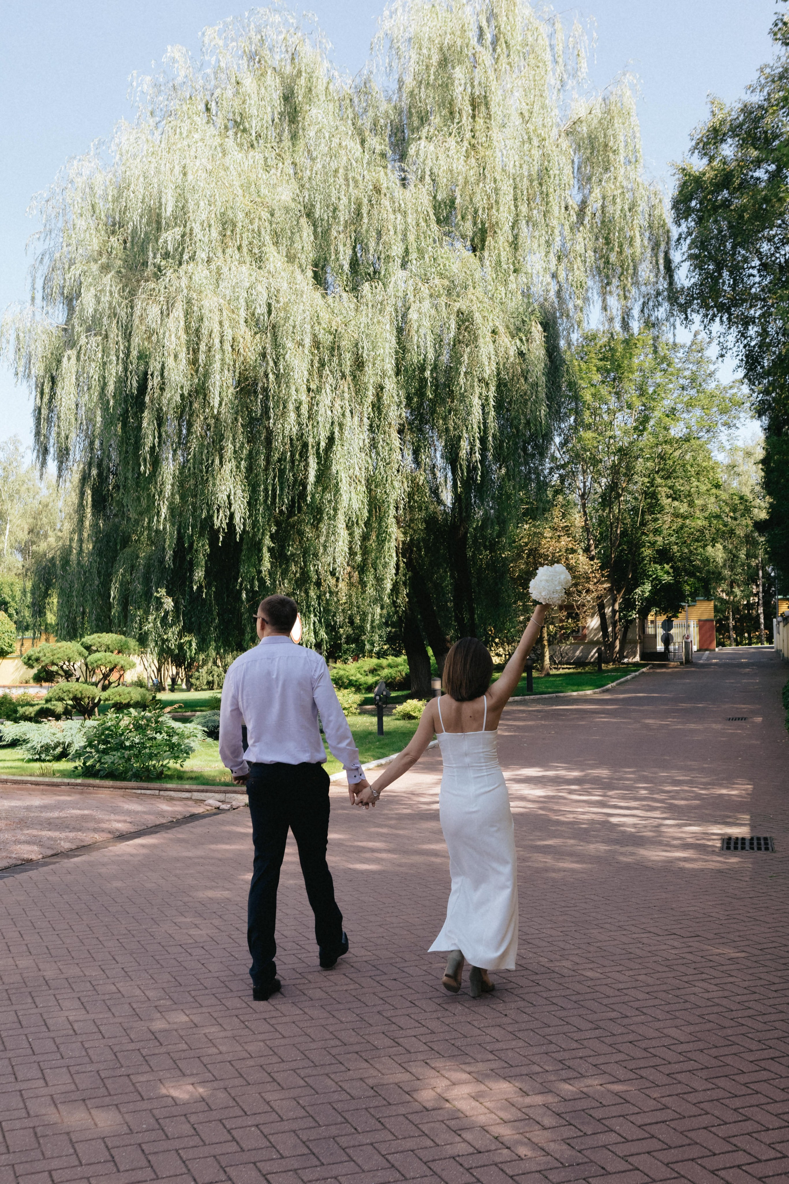 Лиза и Сережа. Роспись и тусовка в коттедже. Свадебный и портретный фотограф в Москве Анастасия Масюк