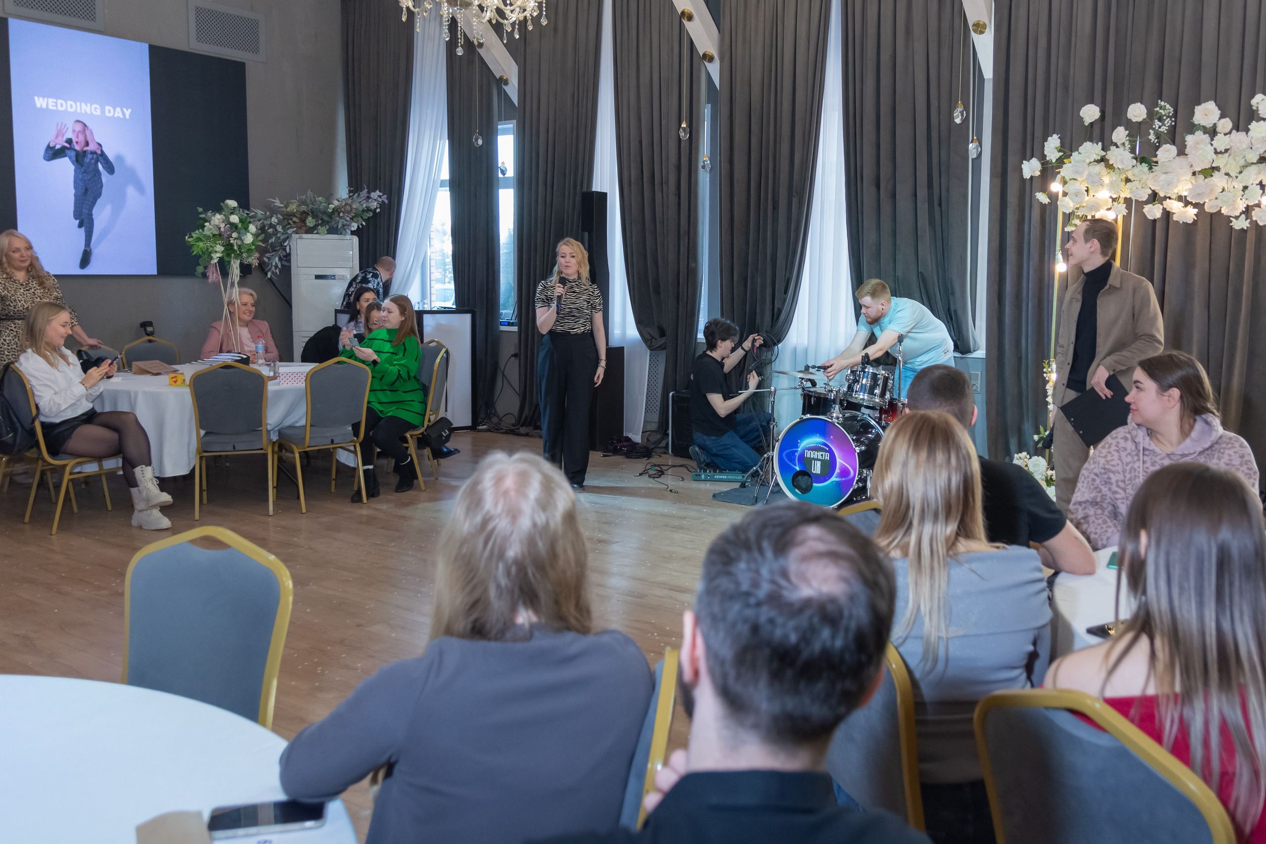 Свадебное чаепитие для молодоженов