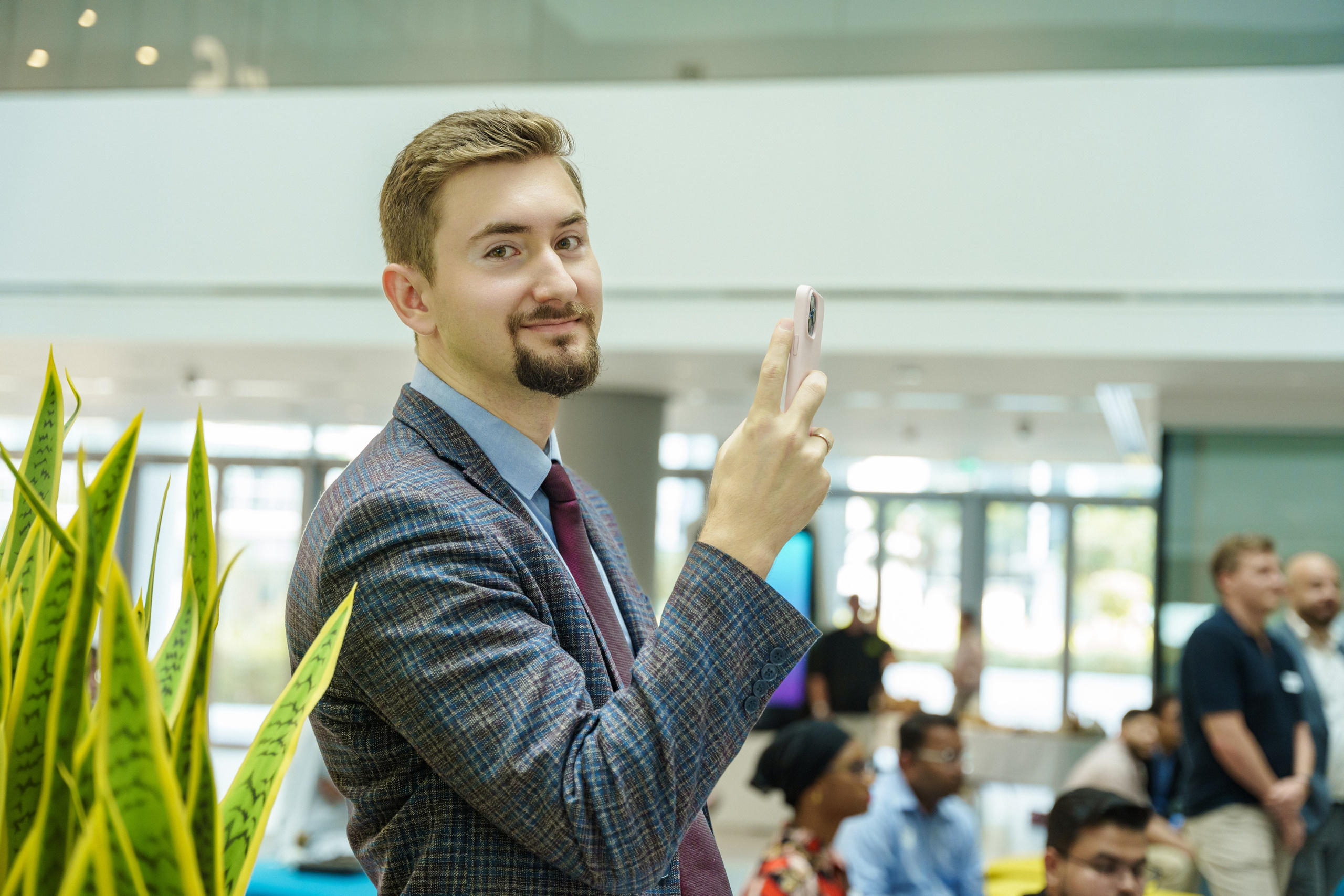 MENA E-Commerce community. Photographer Videographer Dubai