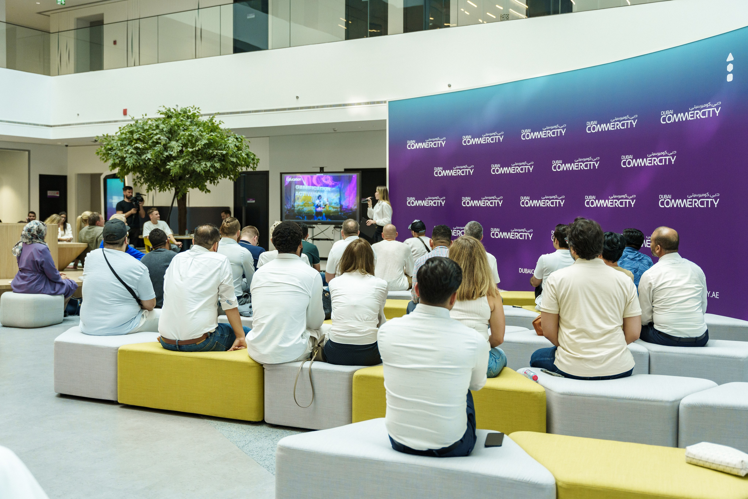 MENA E-Commerce community. Photographer Videographer Dubai