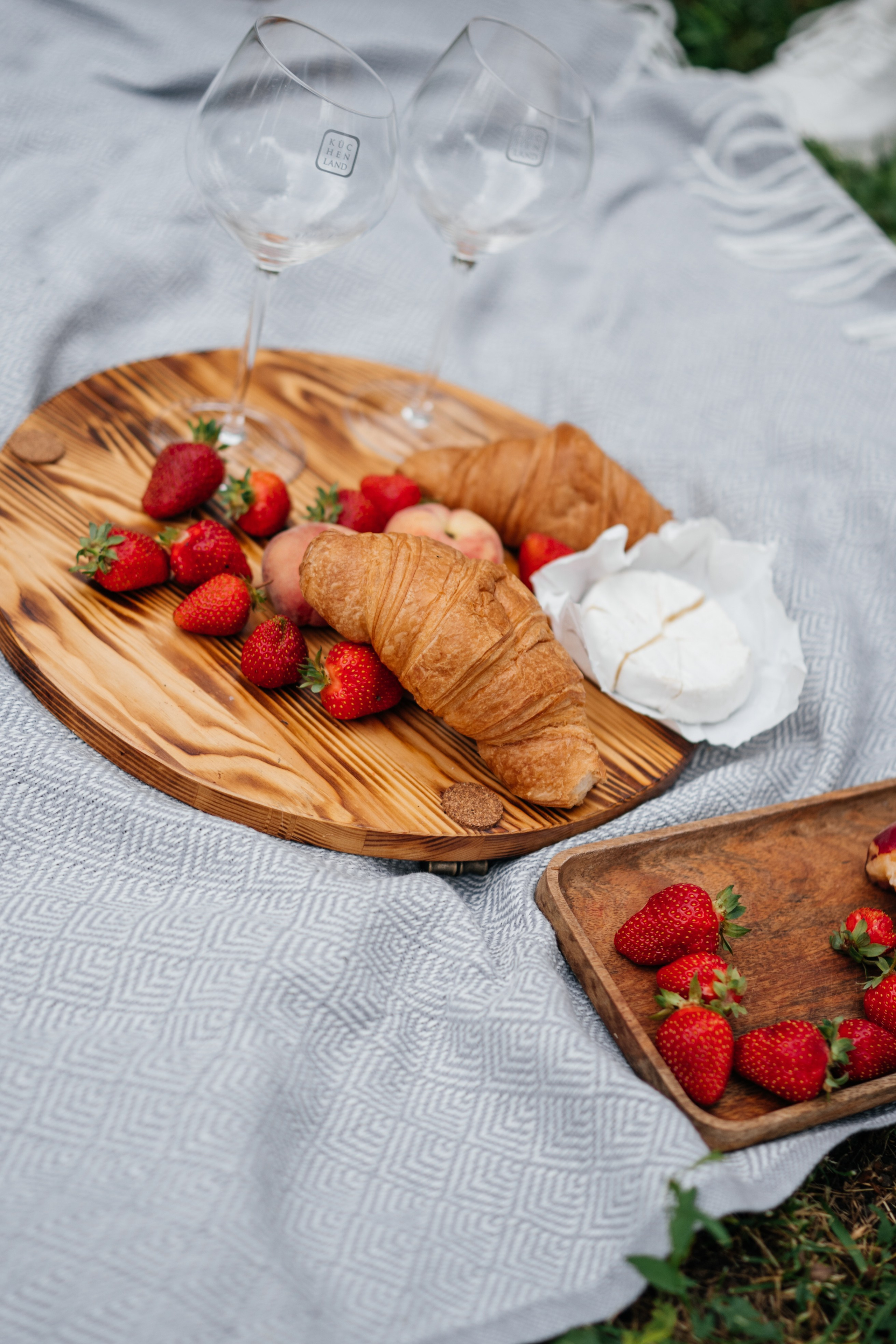 Alina | Andrei | Rika. Https://instagram.com/ana.stasia.n