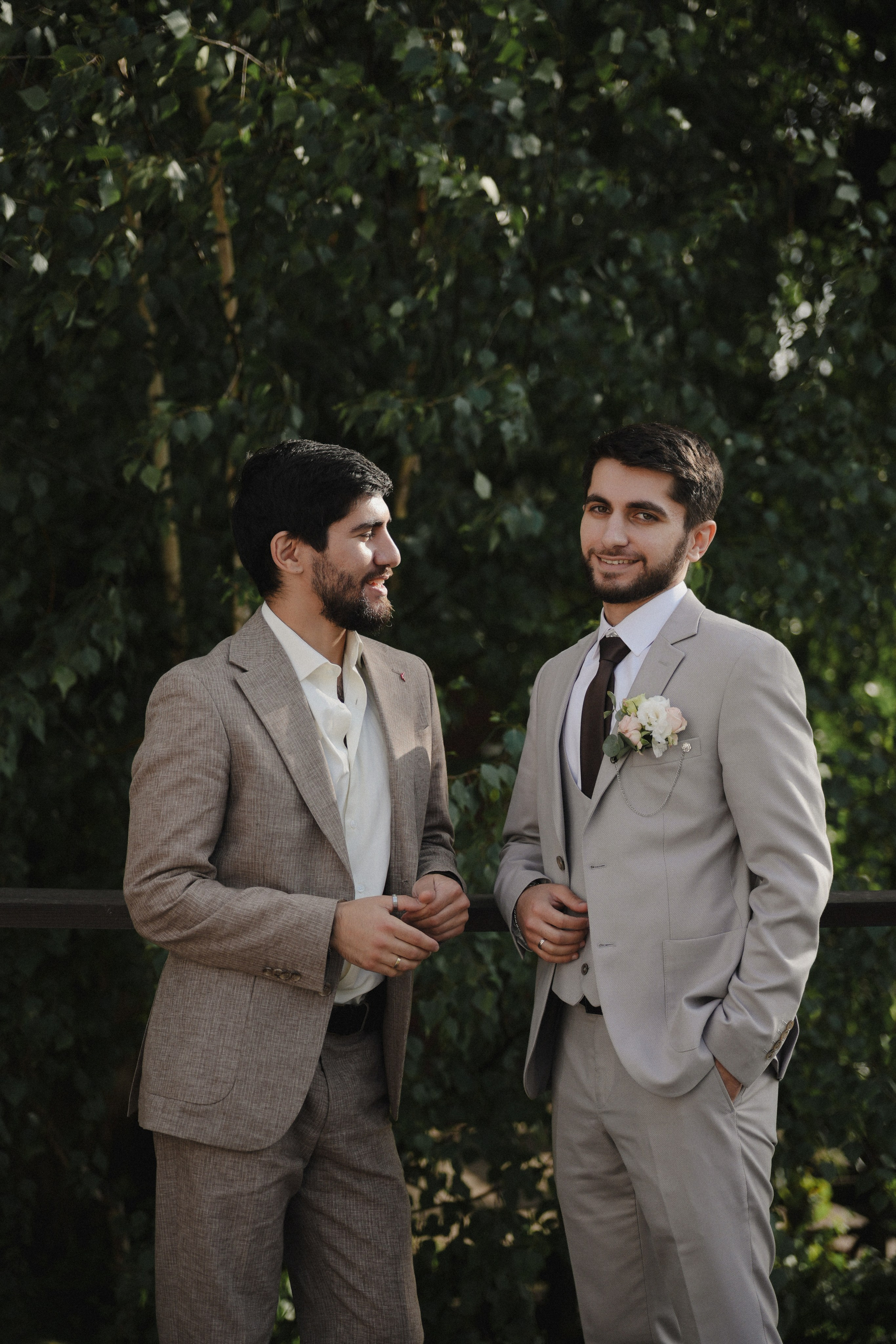 Сборы жениха и невесты, бракосочетание в Савеловском загсе, выездная церемония