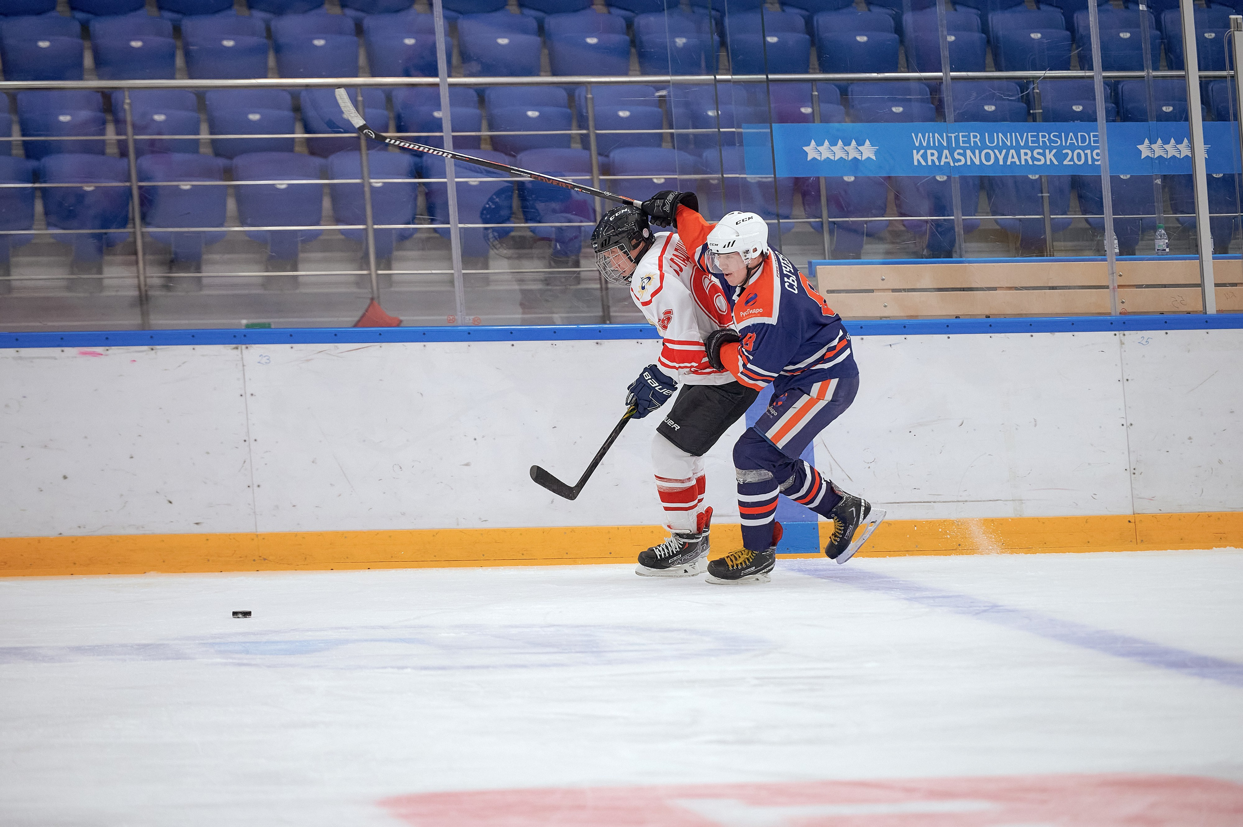 Портфолио репортажной фотосъёмки: Кристалл арена — Хоккей — РусГидро. Фотограф Яковлев Роман — Красноярск