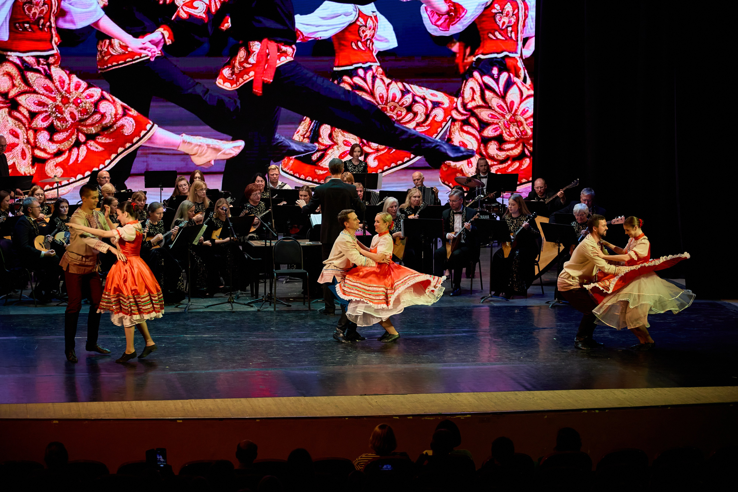 Филармония «Вокруг света в ритме танца». Фотограф Илья Прохоров в Кирове