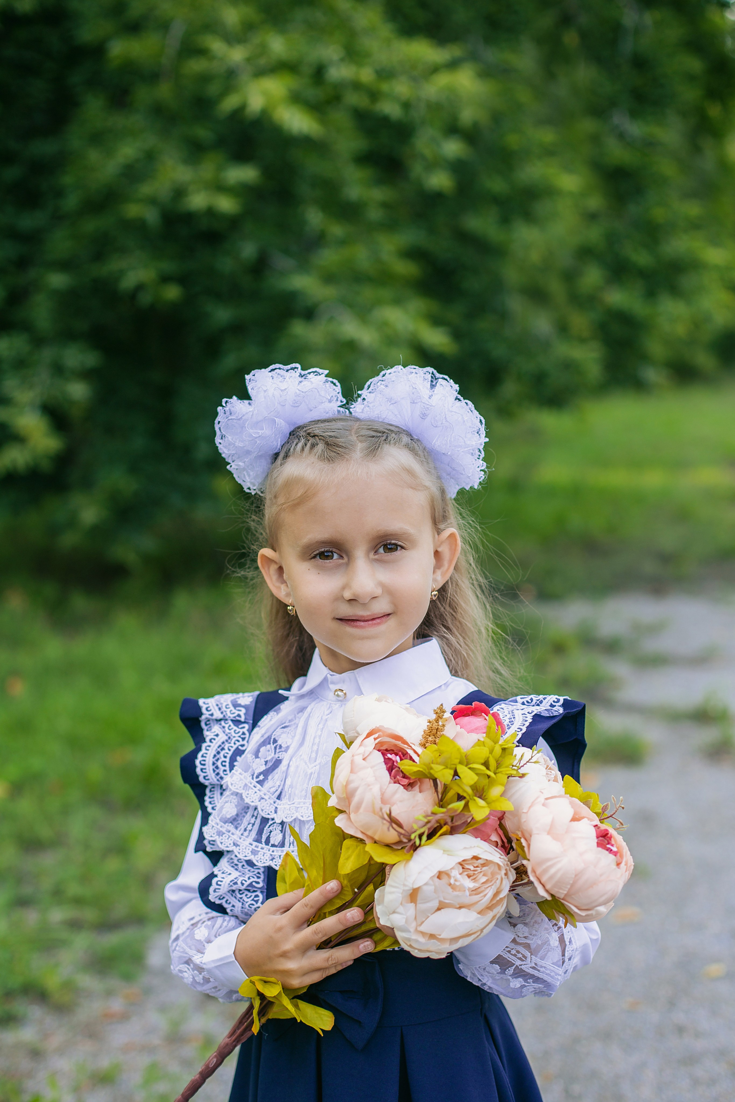 Портреты коллажи виньетка для начальной школы Искитим Бердск Новосибирск. Выпускные альбомы Искитим, Бердск и Новосибирск Крюкова Елена