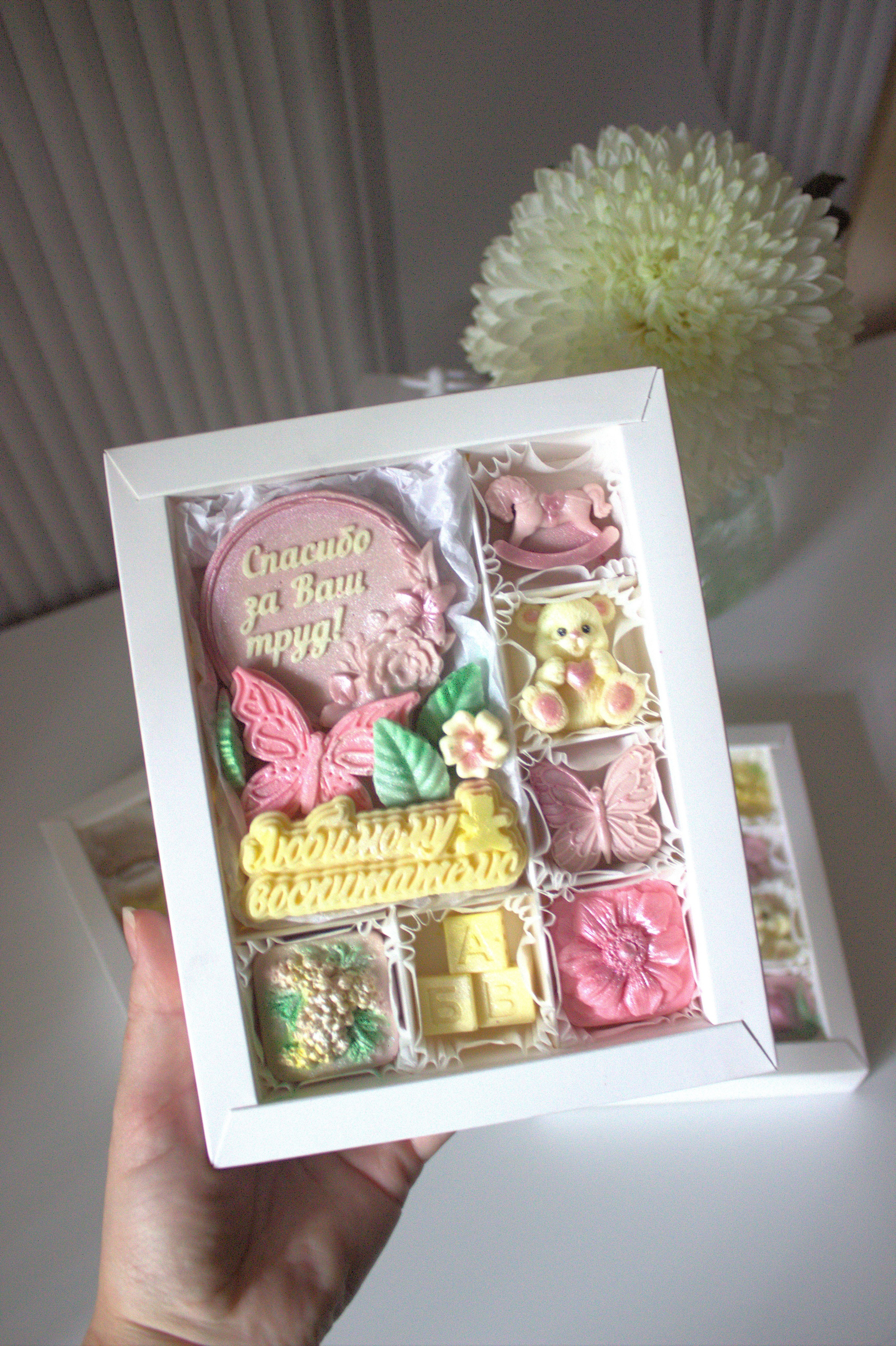 Шоколадная продукция. Кондитерская. Торты и десерты на заказ в Москве и области, город Химки