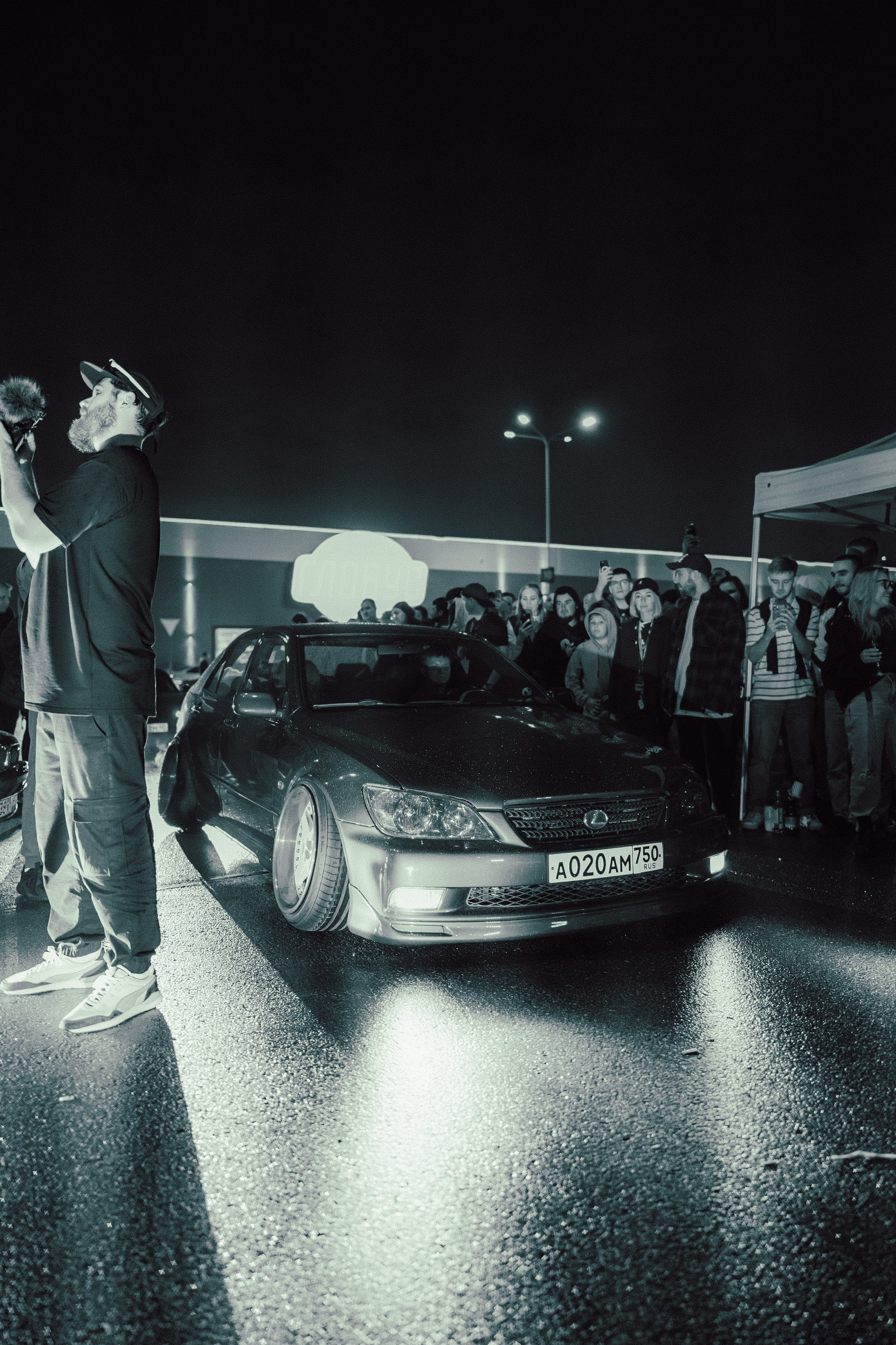 Leroy Car Night 2024. Ilya Foxy — автомобильный фотограф