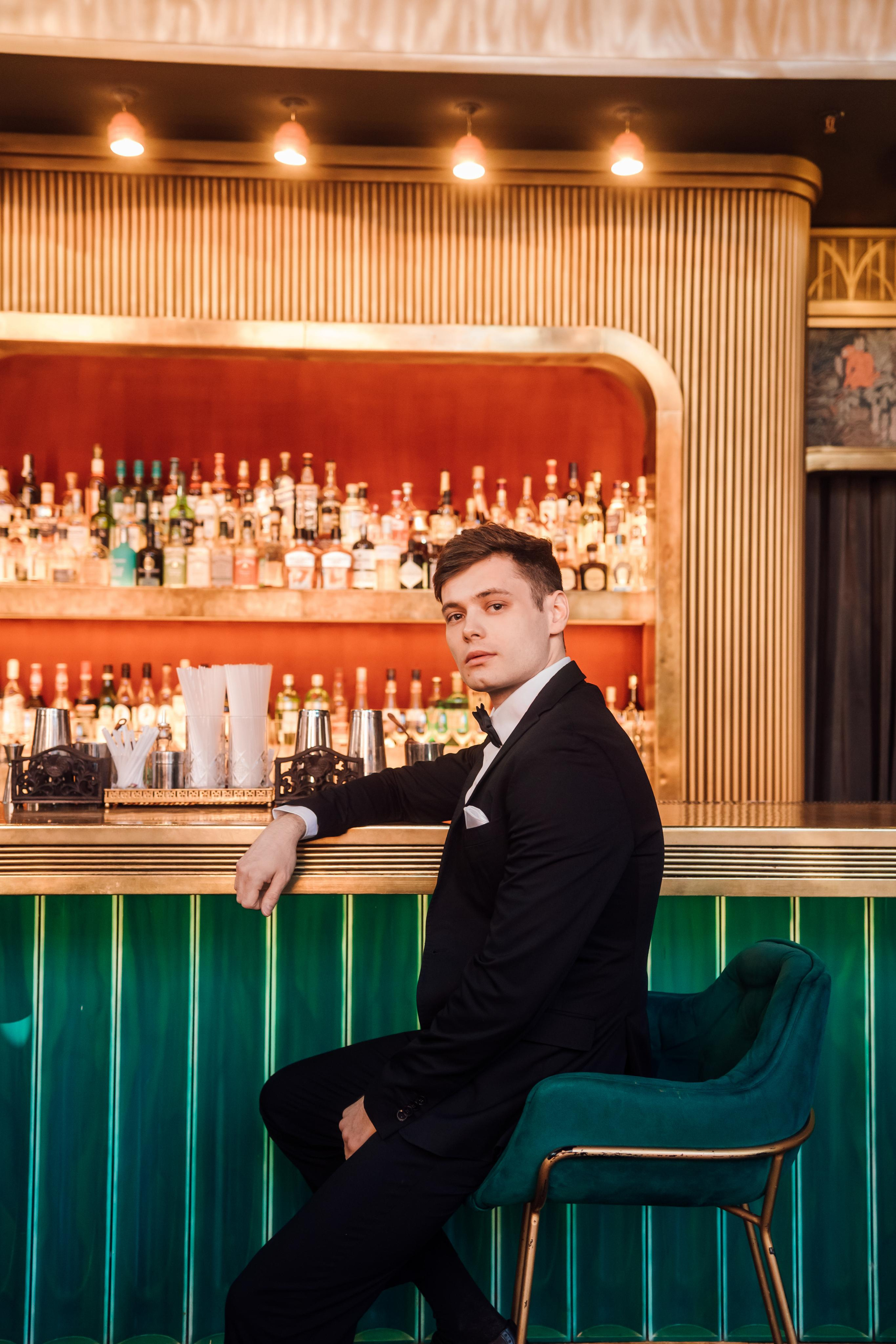 Настя и Ян. Бар Котельная. Свадебный и семейный фотограф в Москве Евгения Лисина