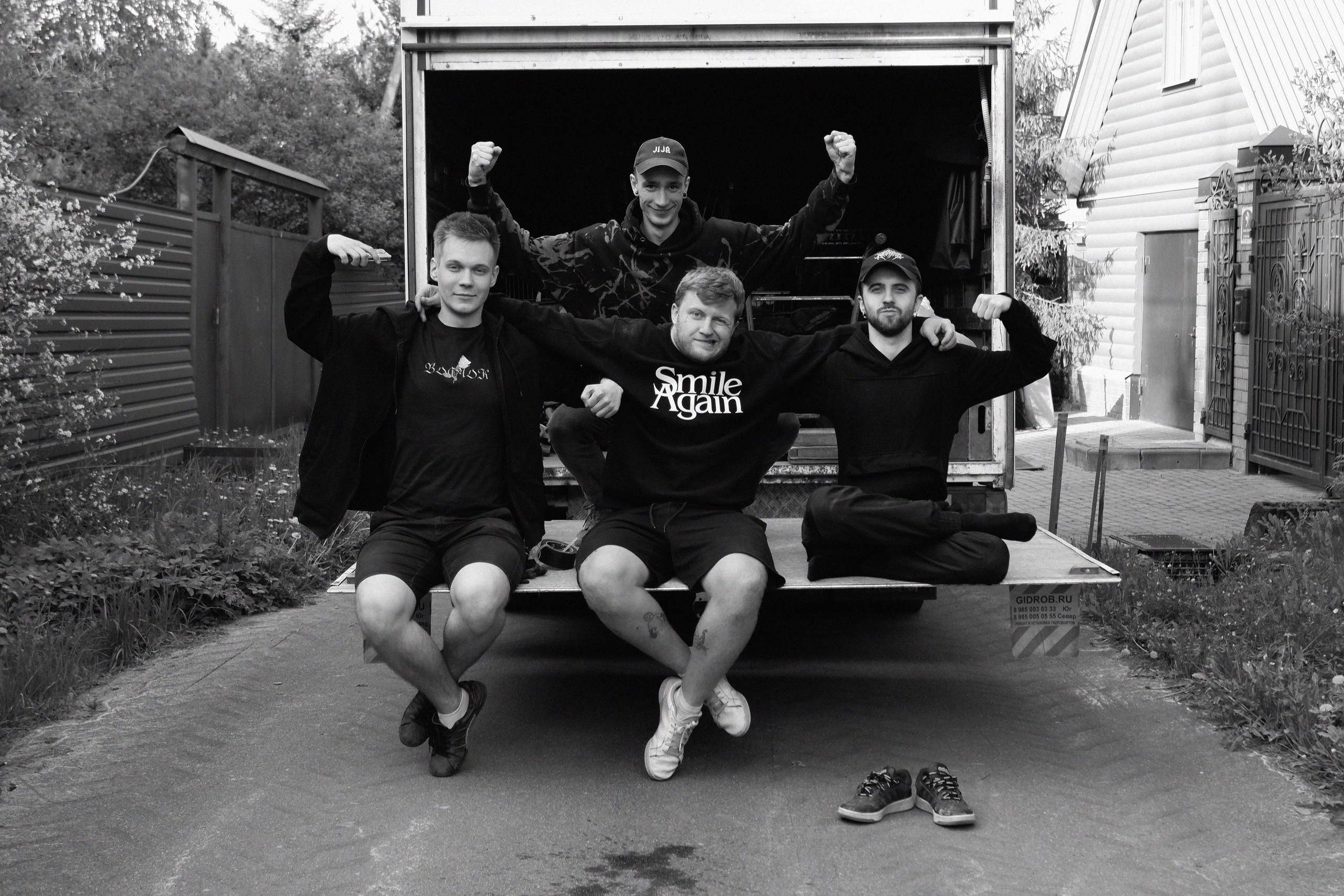 Sbermarket\monstertrack. ANNA — PHOTOGRAPHER