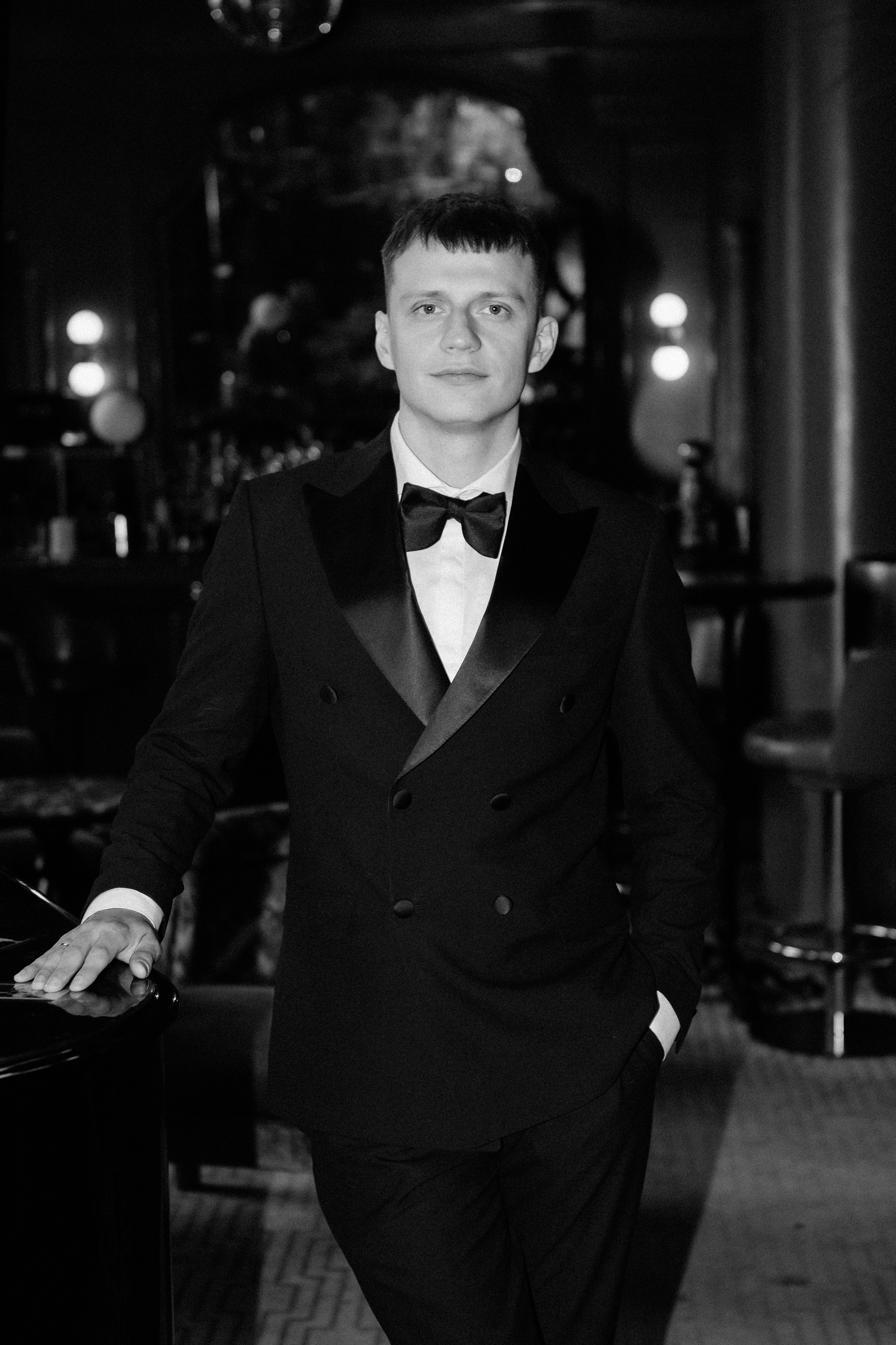 Wedding day in Martinique Bar. Wedding PHOTOGRAPHER Andrew Vnukov