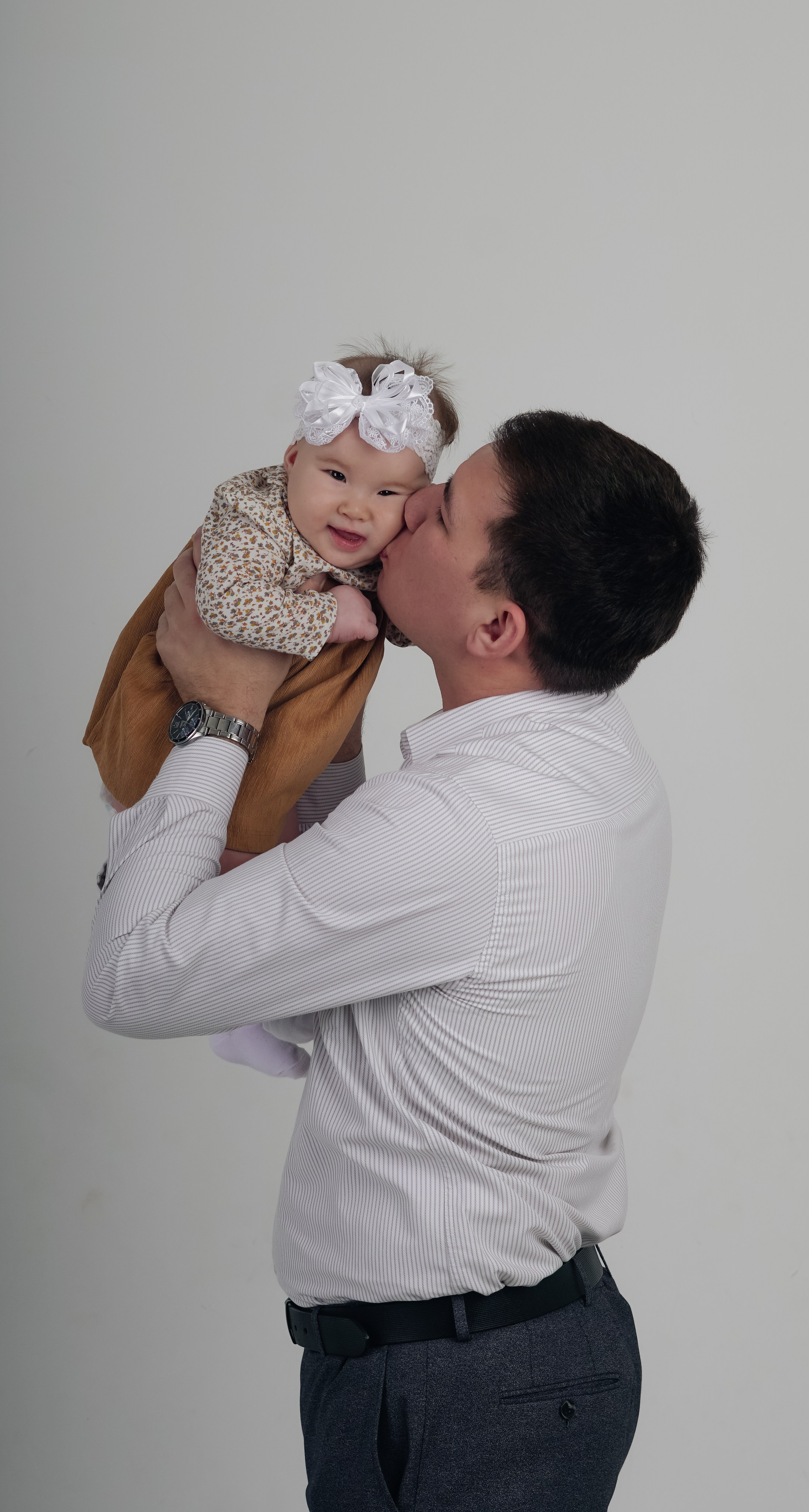 Family story. Уличный и студийный фотограф в Астане Ержанов Нурасыл