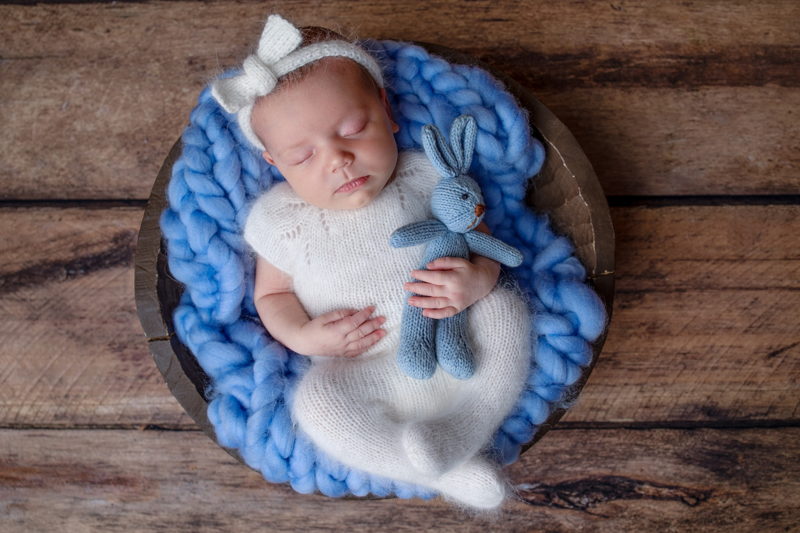 Нежная и милая фотосессия первых дней жизни Вашего ребенка в Минске. Фотограф новорождённых Минск — стоимость newborn фотосессии в Минске