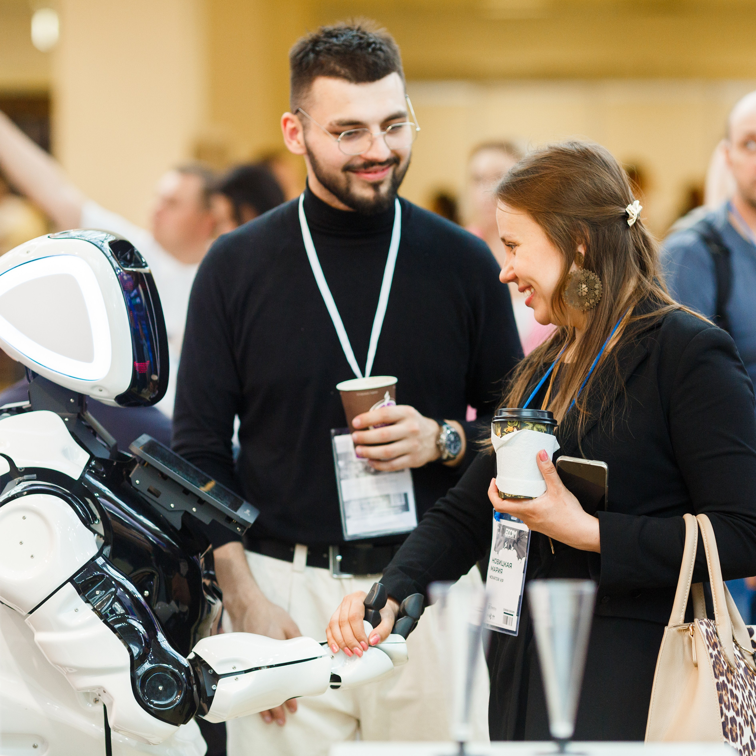 Обзор работы стенда Курьер-сервис. Репортажный фотограф Борис Геер