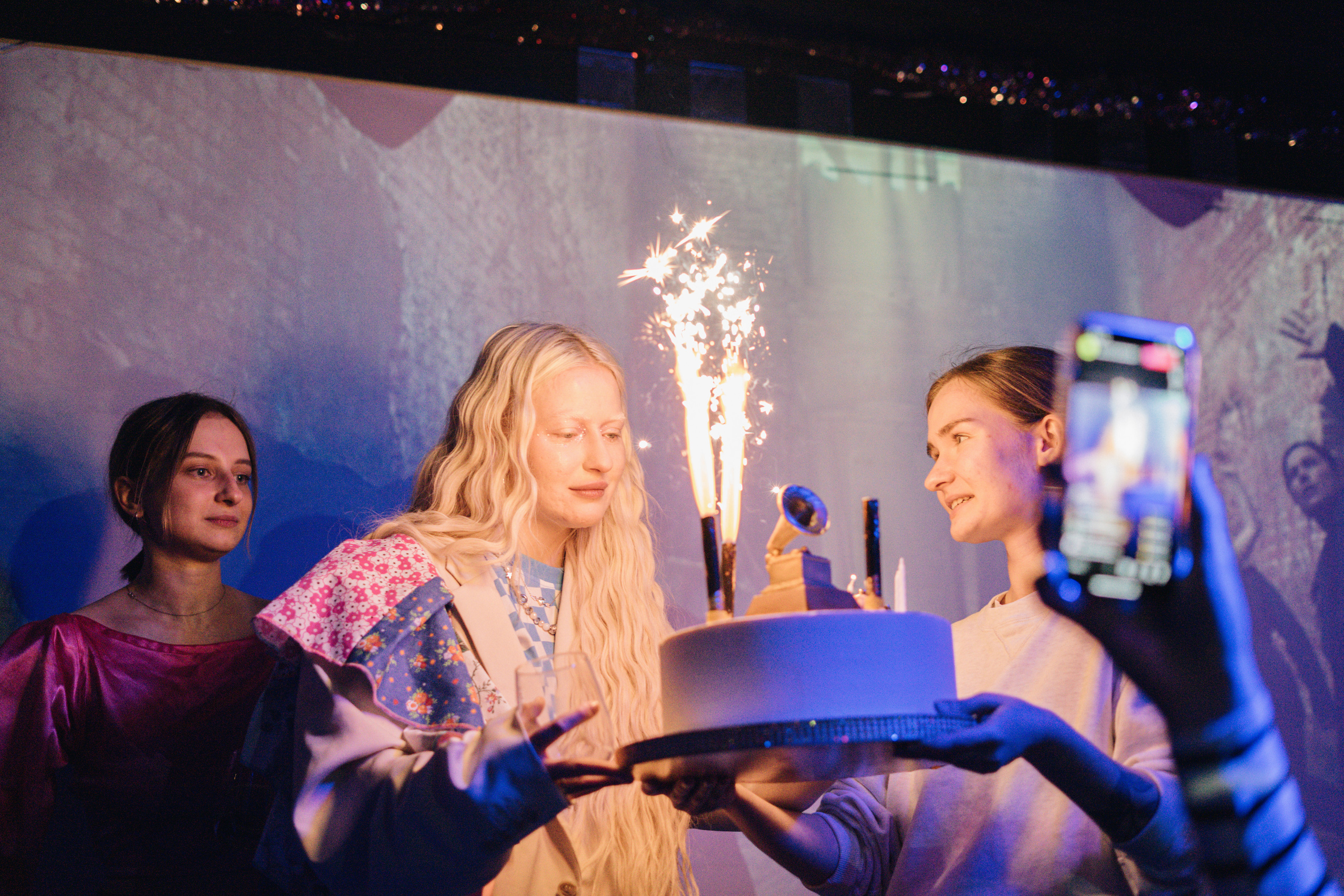 MATE x Тося Чайкина. Фотограф Гвоздева Варвара / Москва