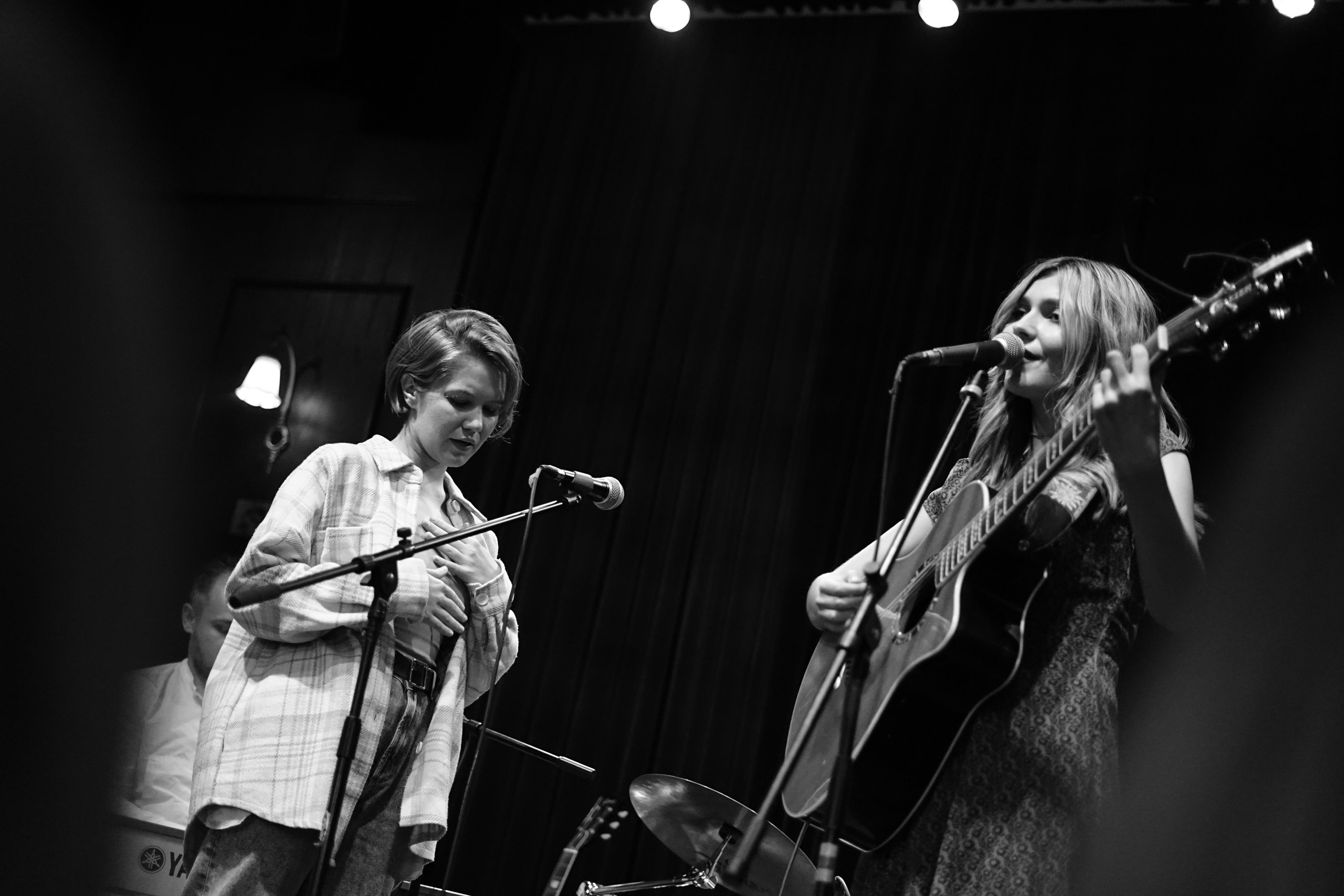 R.A.SVET + Аннушкаа. Фотограф Гвоздева Варвара / Москва