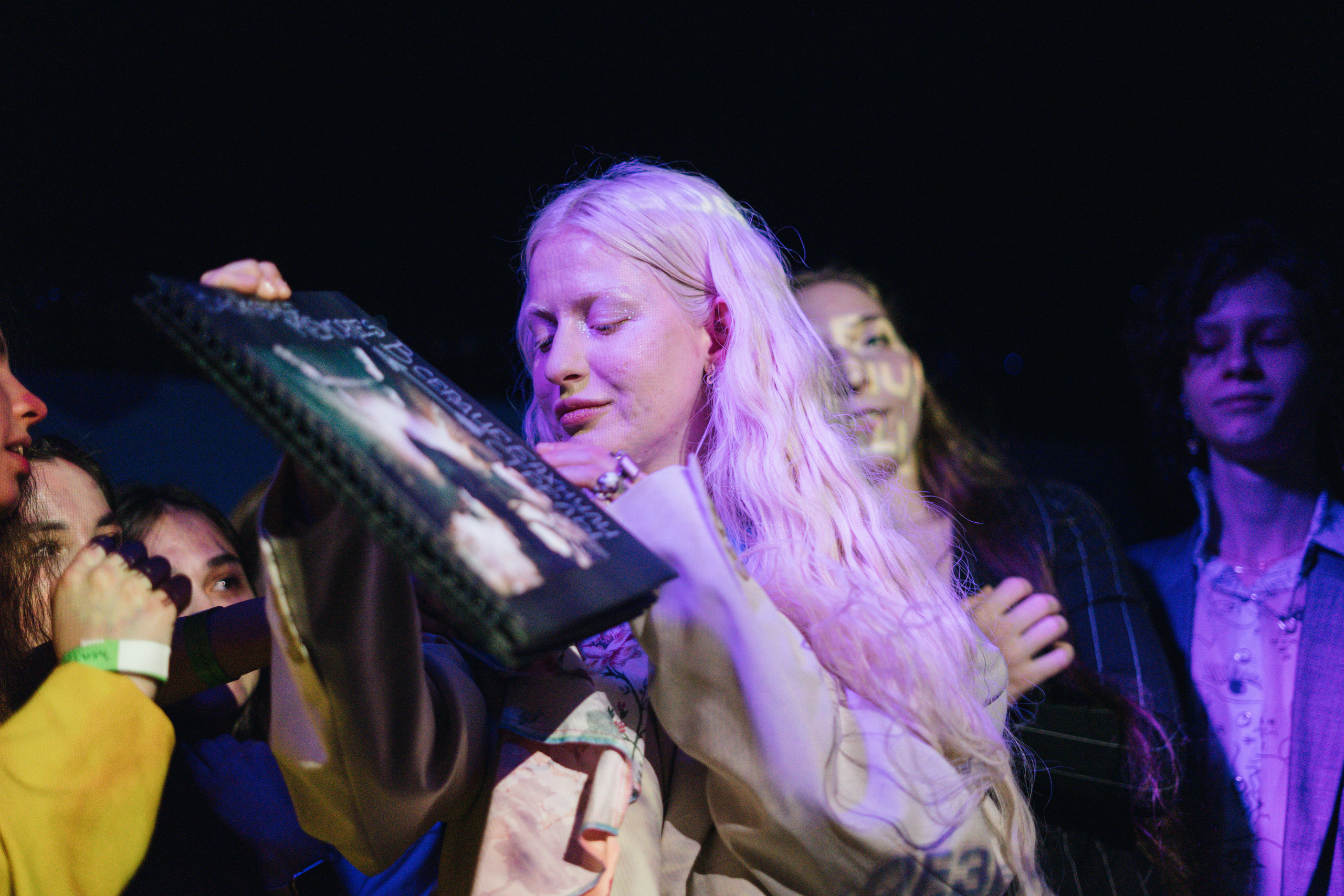 MATE x Тося Чайкина. Фотограф Гвоздева Варвара / Москва