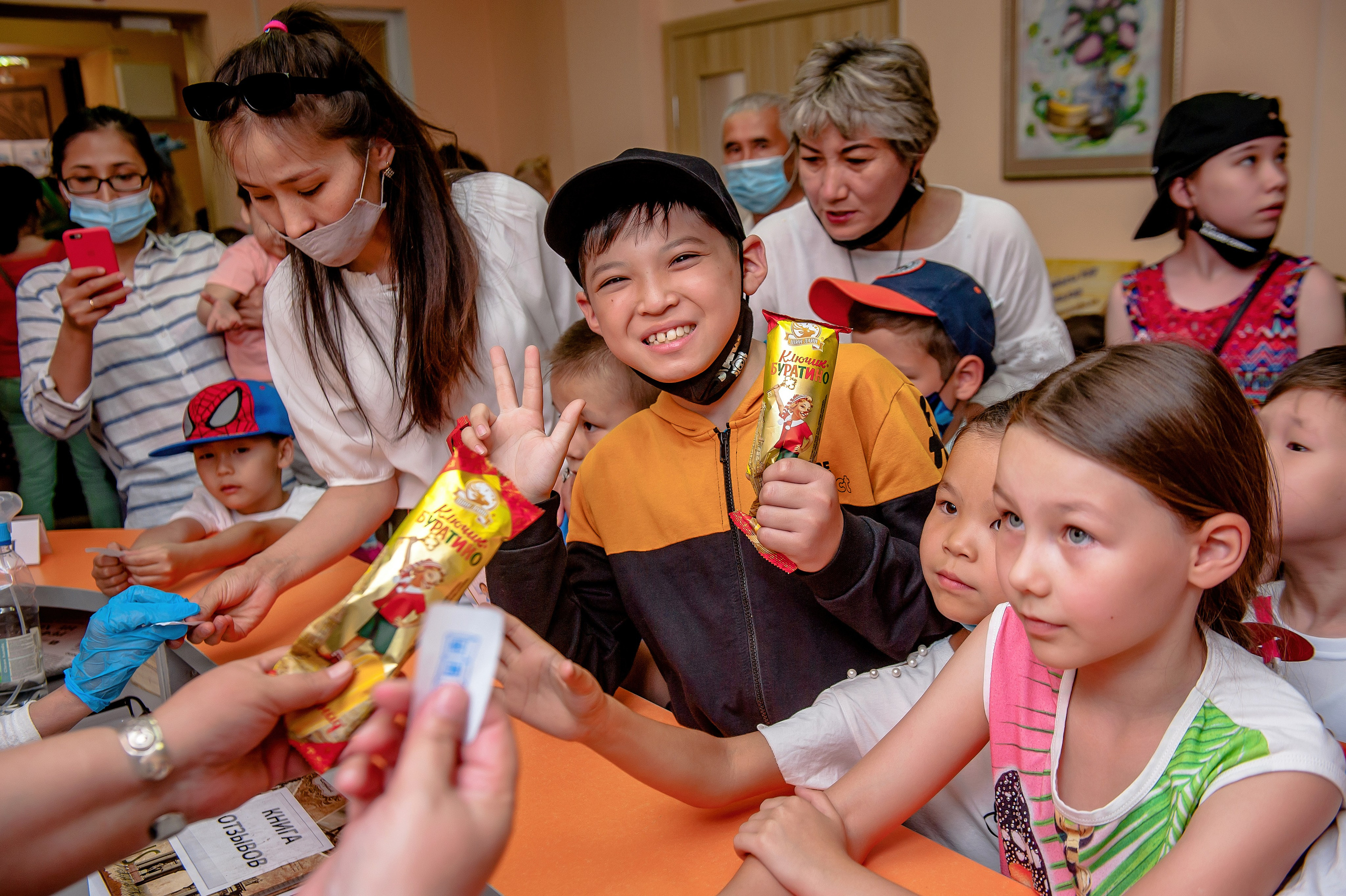 Brand Events. Елена Северина фотограф, Алматы: репортаж (спорт, концерты, конференции), предметная и фуд-съёмка, портреты, каталоги, фэшн, ретушь