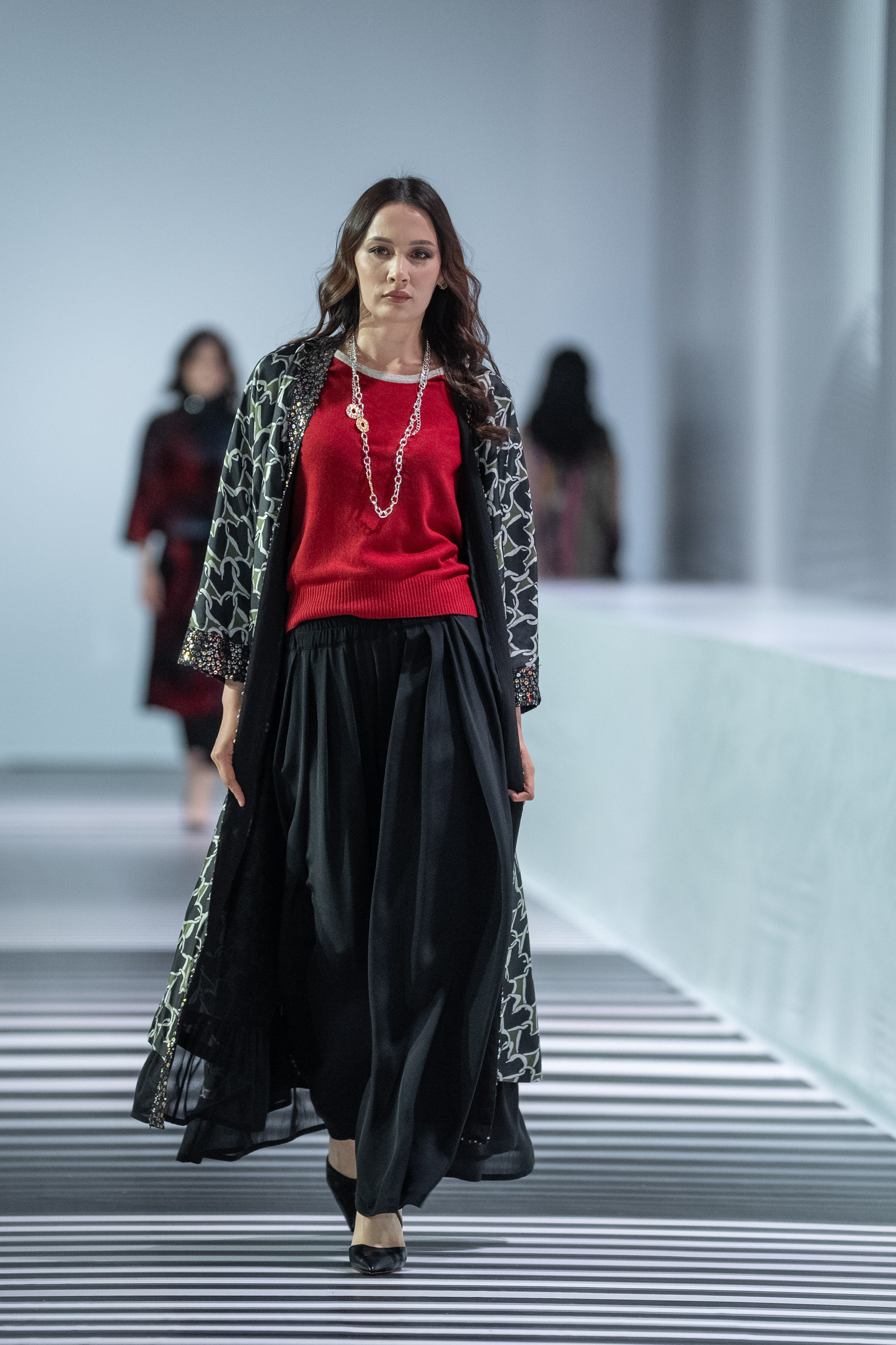 Brad YEARLAN ZHOLDASBEK. Сайт Алматинского НЮ АРТ, будуар и фэшн фотографа Дениса Карпенко