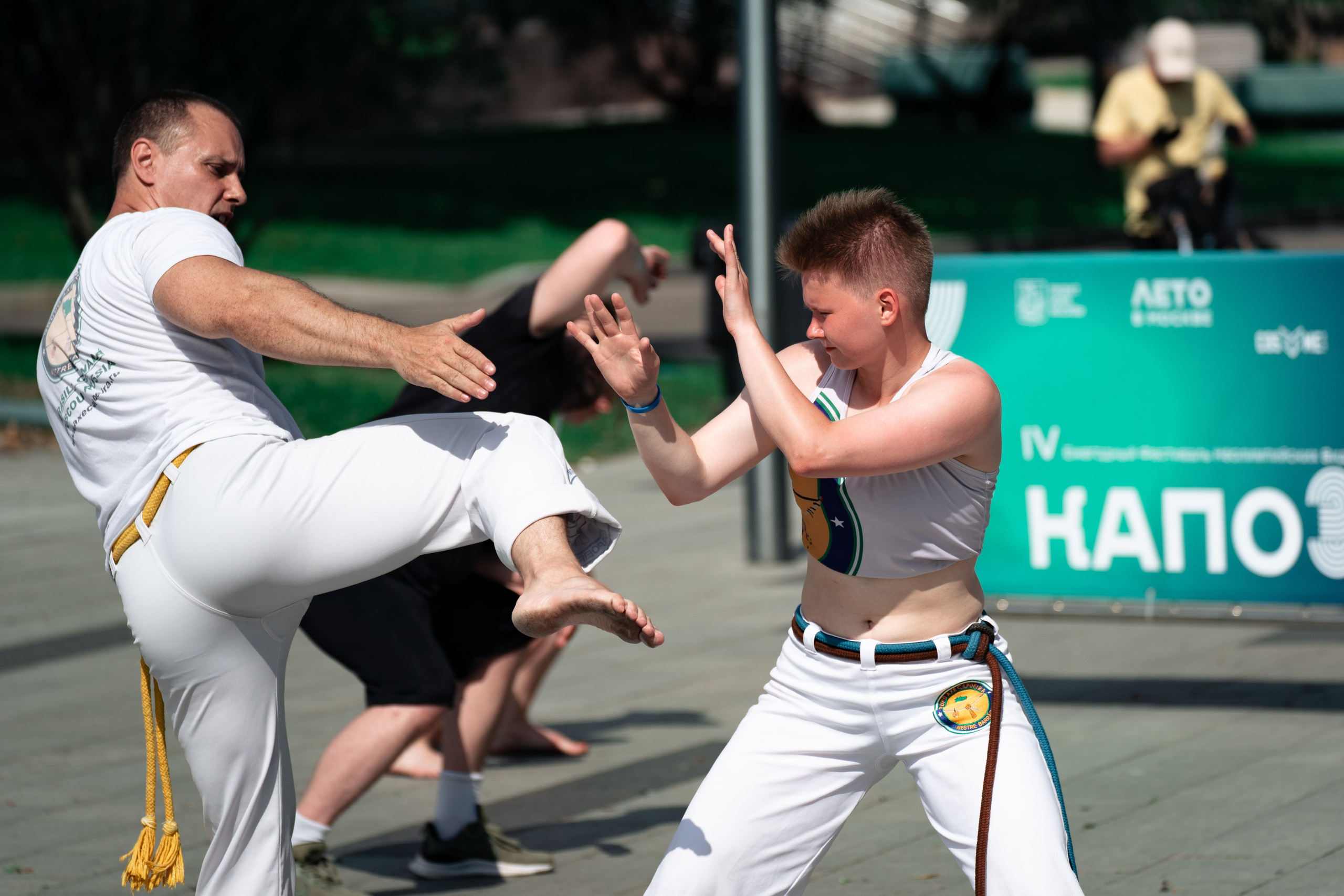 Открытый класс AXE Capoeira на фестивале неолимписких видов спорта на ВДНХ 2025 г:. Фотограф в Москве Ткаченко Владимир