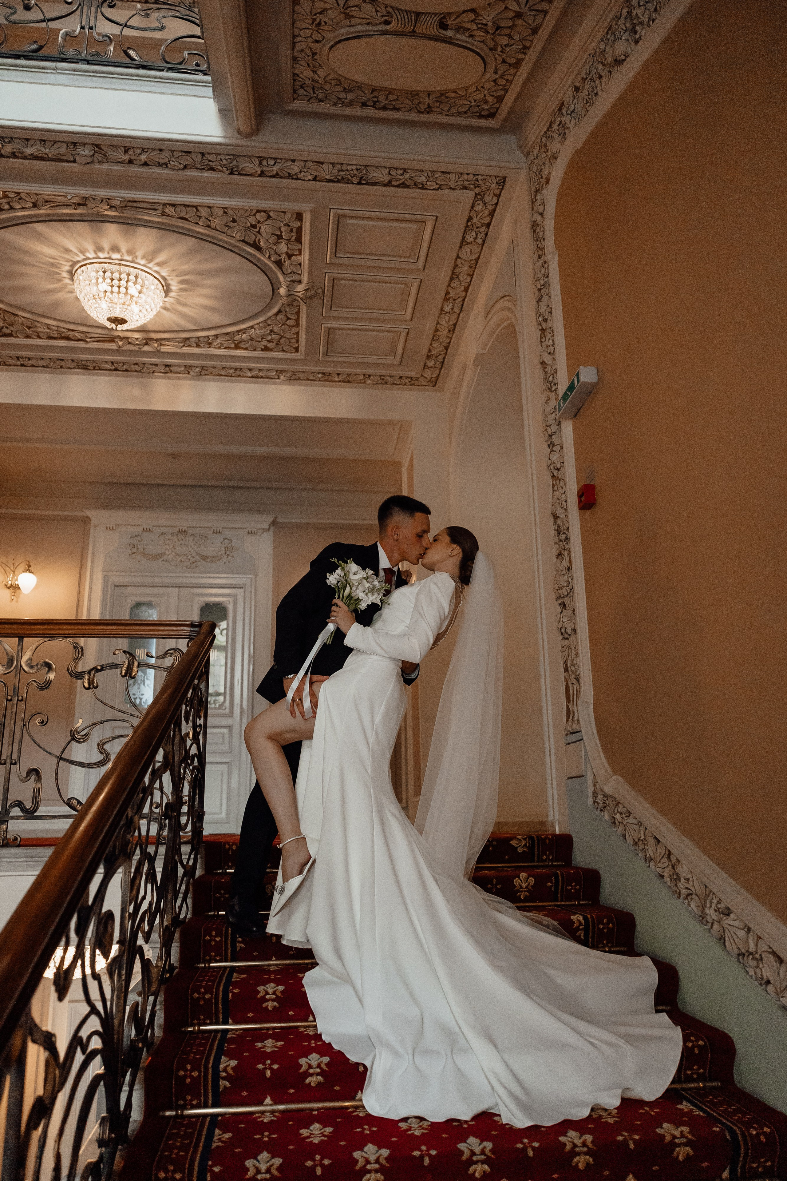 свадебная фотосессия в отеле националь