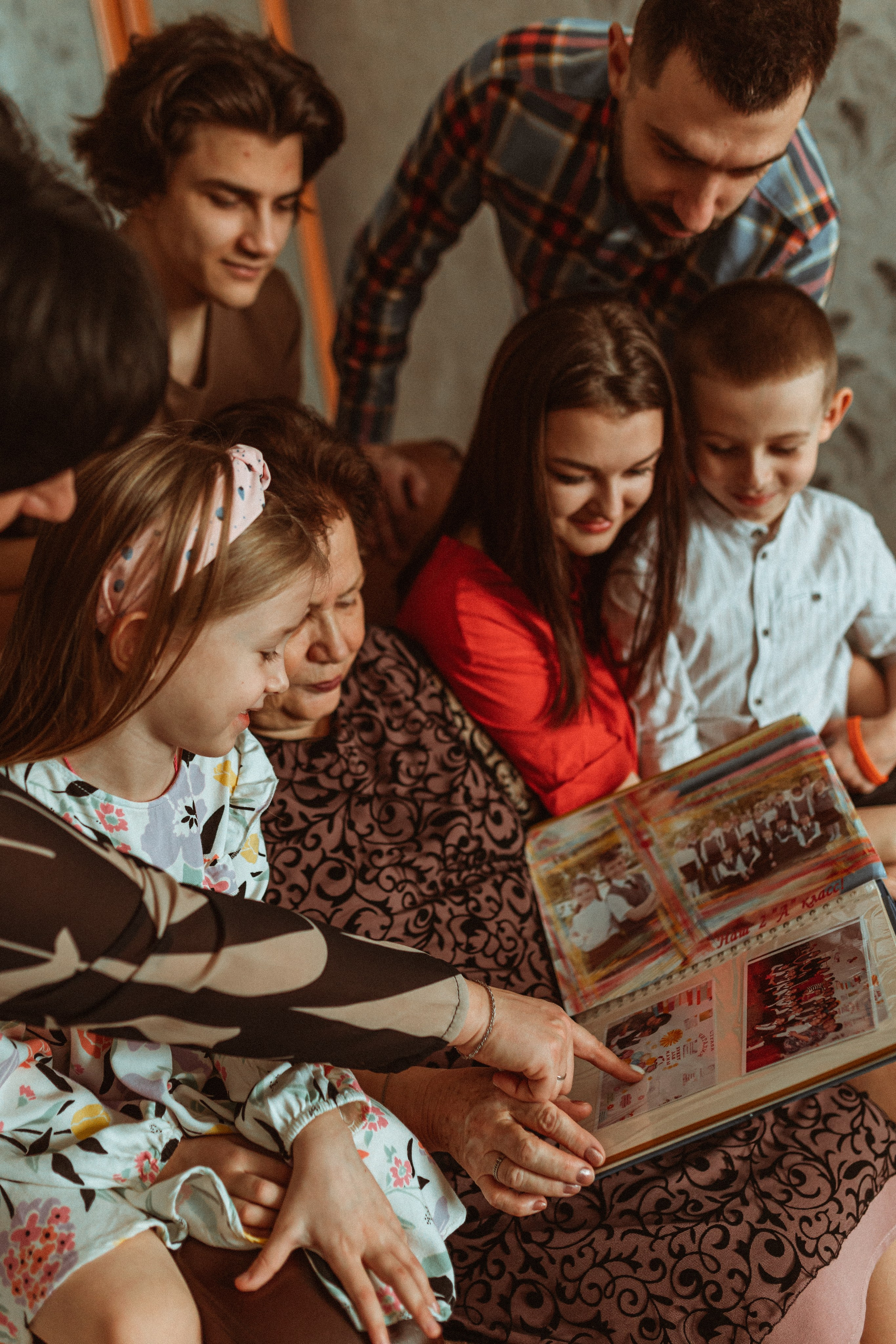 Марина с семьей. Семейный фотограф lifestyle в Новосибирске Елена Шпилевая